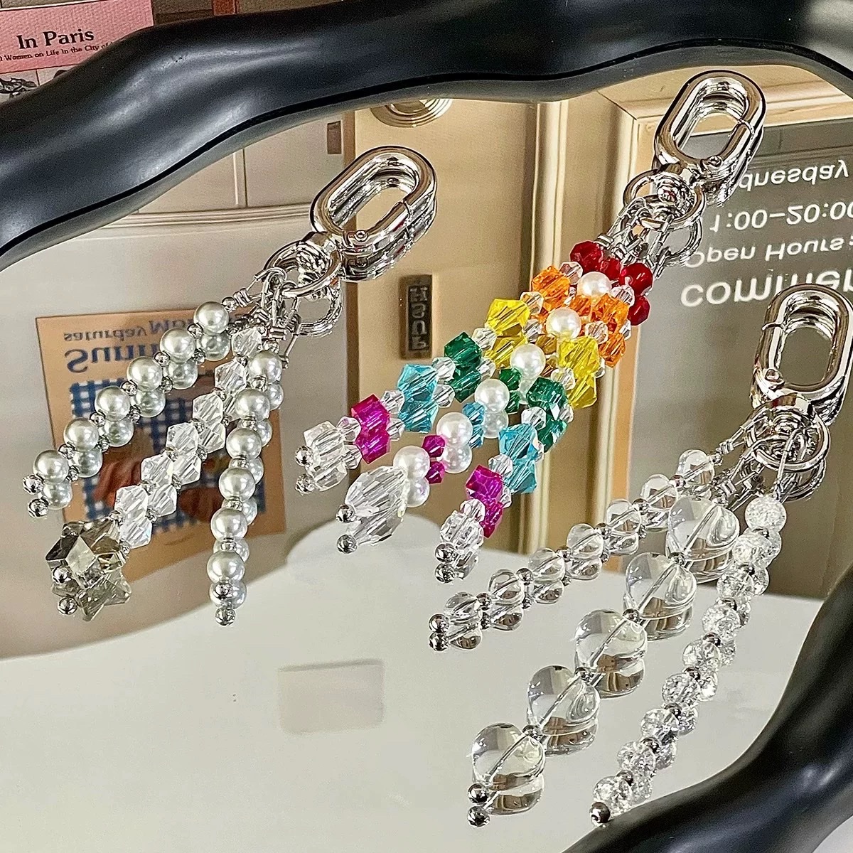 Dongdaemun accessories, mobile phone pendants, bag buckles, bag hangers, decorative chains, mobile phone chains, short and fashionable mobile phone chains for women detail image 13