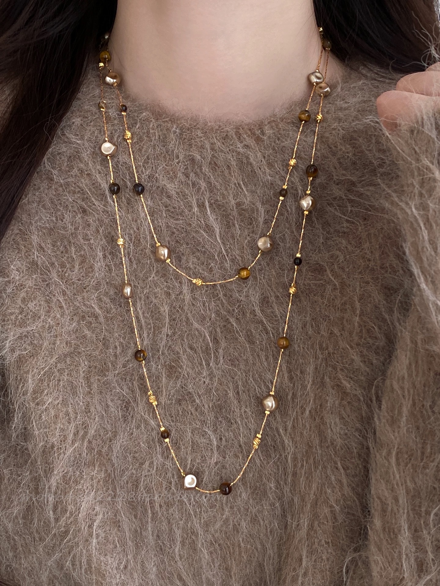 美拉德虎眼石珍珠项链女秋冬季2025爆款百搭轻奢高级感长款毛衣链珍珠项链珍珠项链珍珠项链