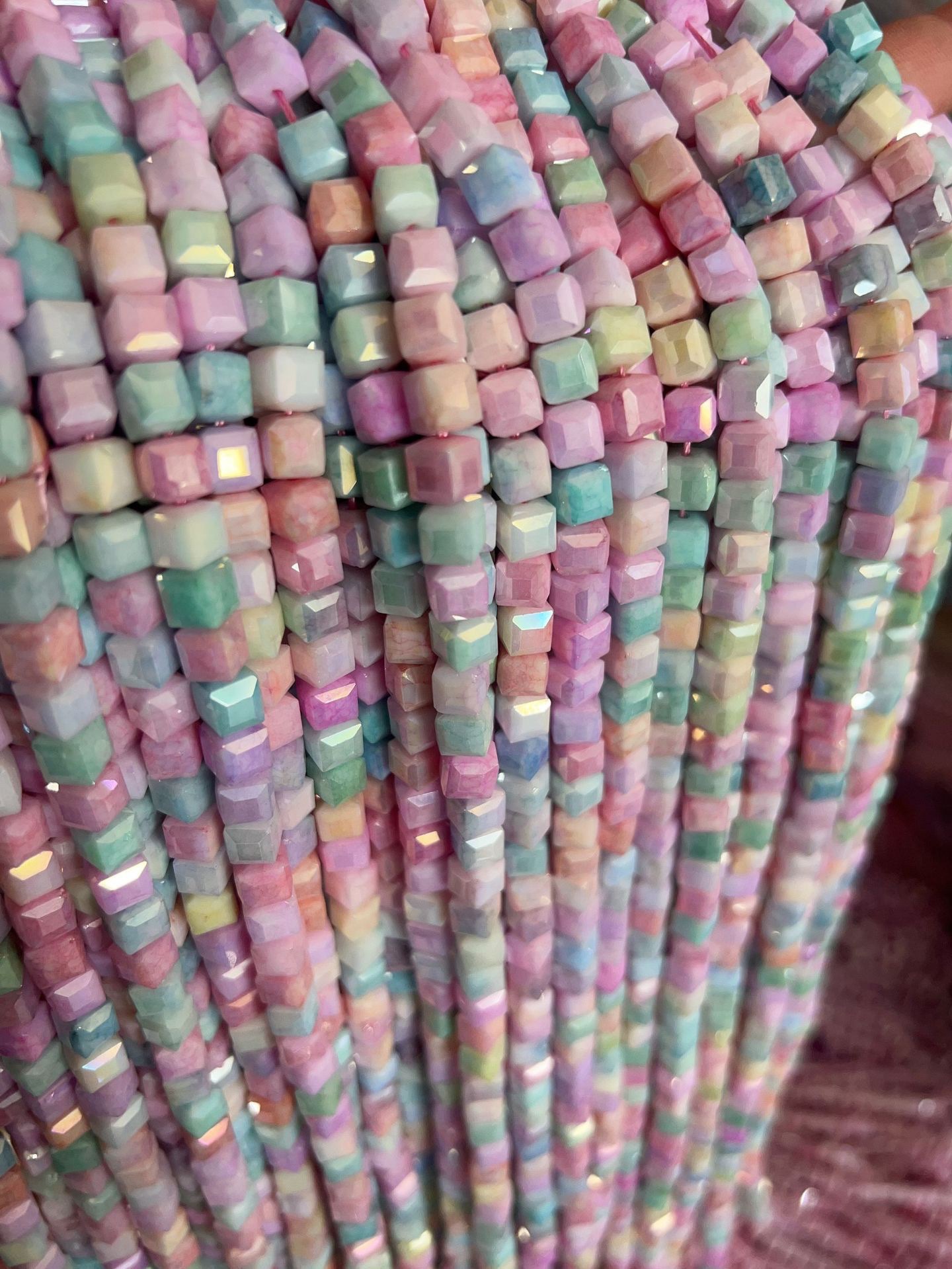 4mm水染方珠玻璃水晶珠串珠方糖散珠手工diy手链项链配饰饰品配件 产品图