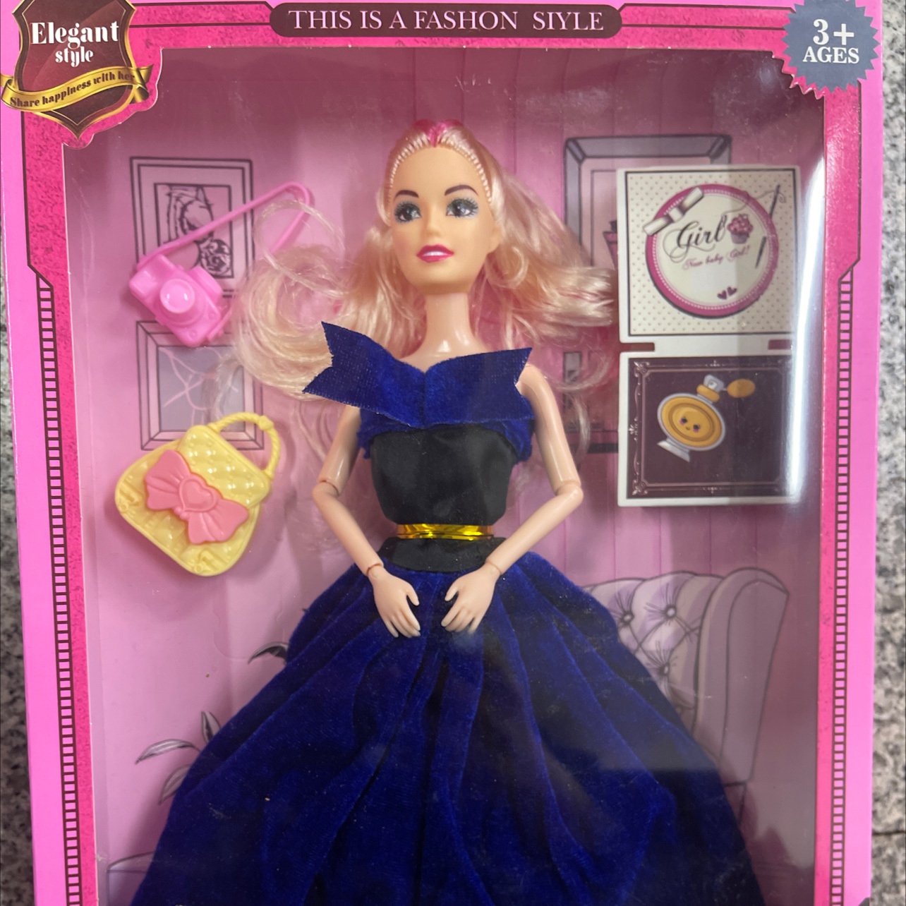 娃娃新款。 颜色随机混细节图