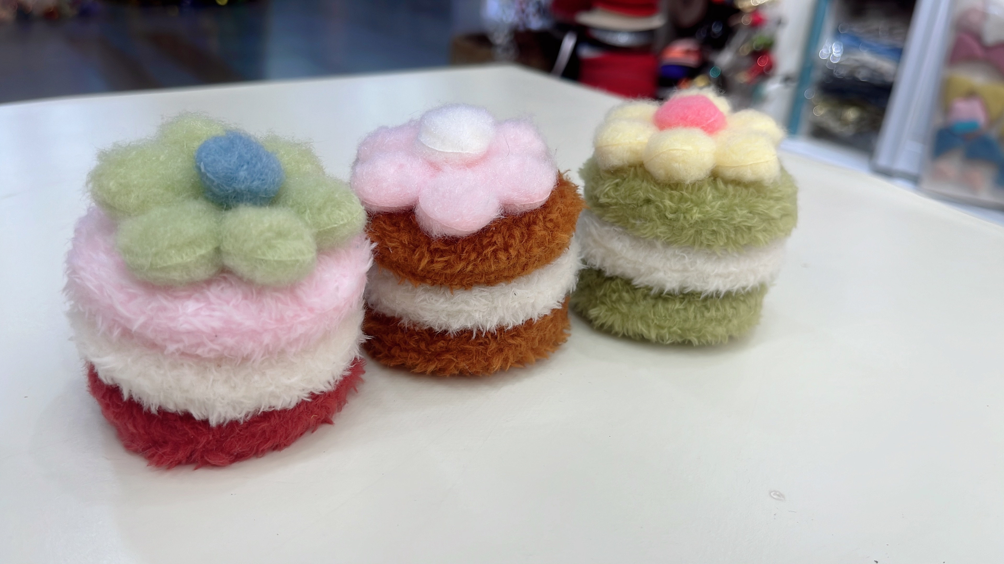 Cute flower desserts, afternoon tea, faux plush cake, hair clips, girlish heart, versatile ins style hair accessories, hanging decorations, macaron hair accessories detail image 2