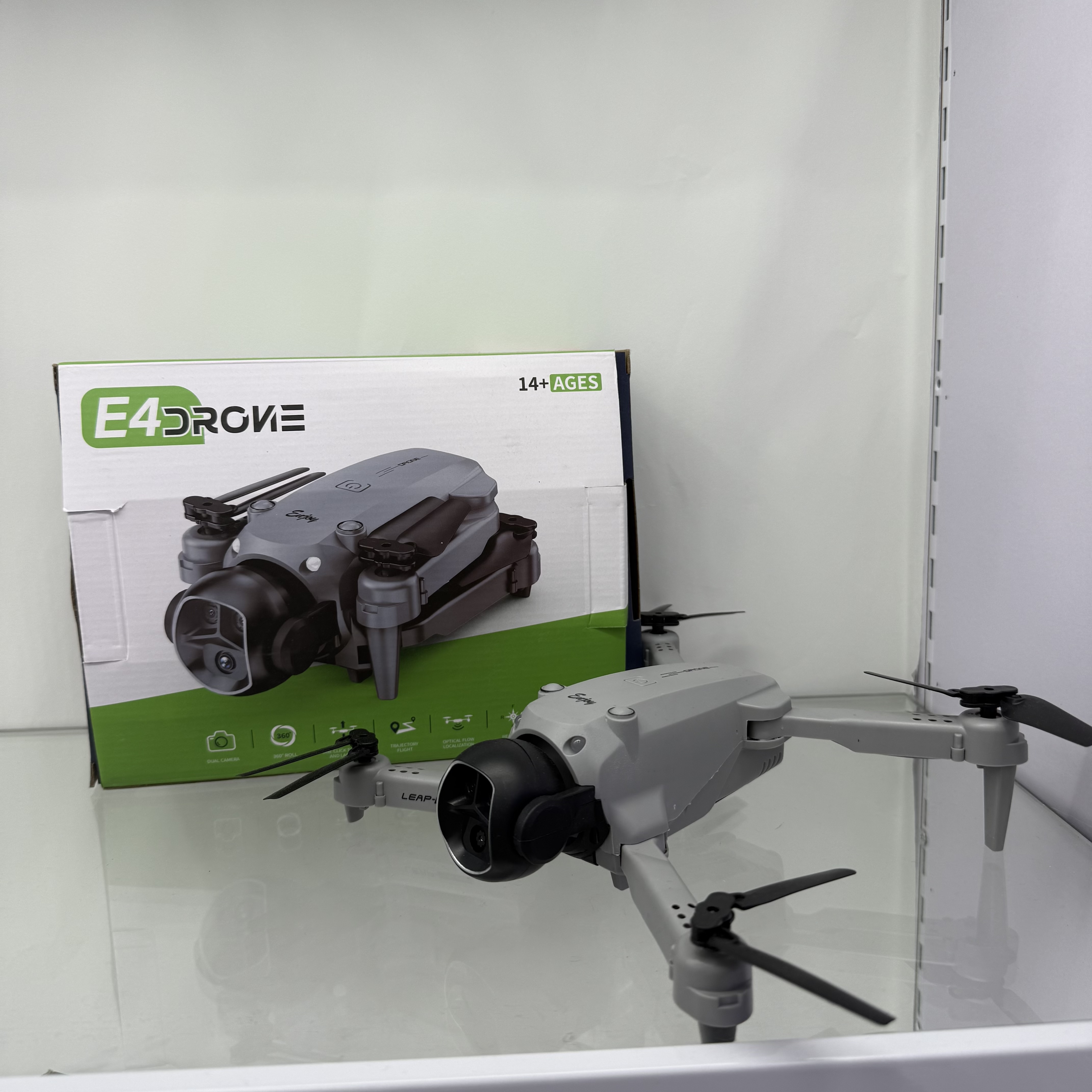 High-definition aerial photography toy drones for the Digital Trade center, portable entertainment drones detail image 4