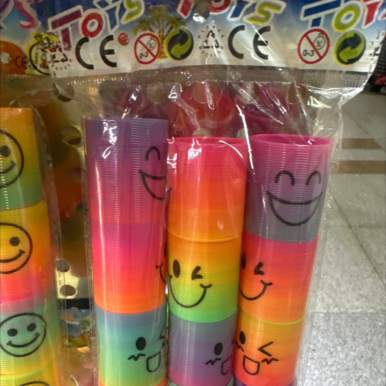 亚克力彩虹装饰板彩色透明墙面装饰材料创意灯饰背景墙装饰用品详情图4