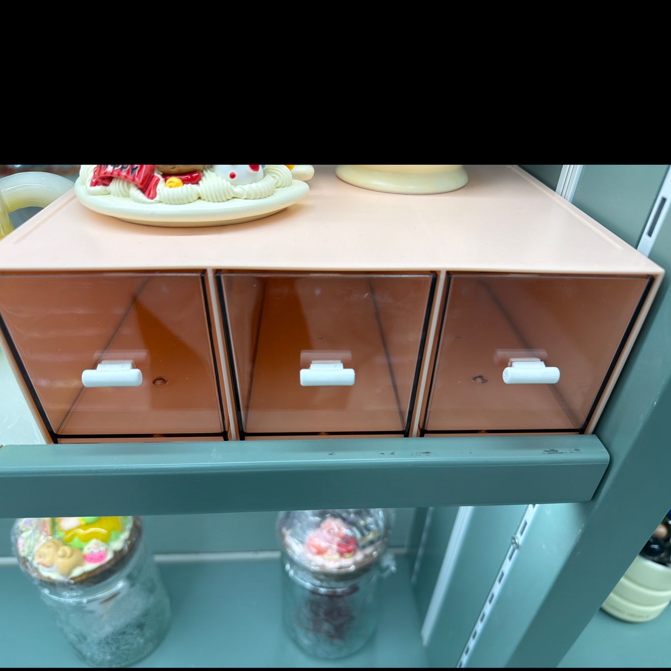 桌面收纳盒三格粉色