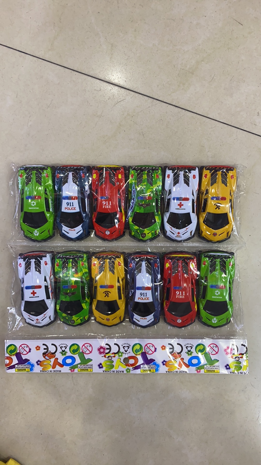 6.8CM回力小车铁皮车合金车儿童玩具回力车小汽车细节图