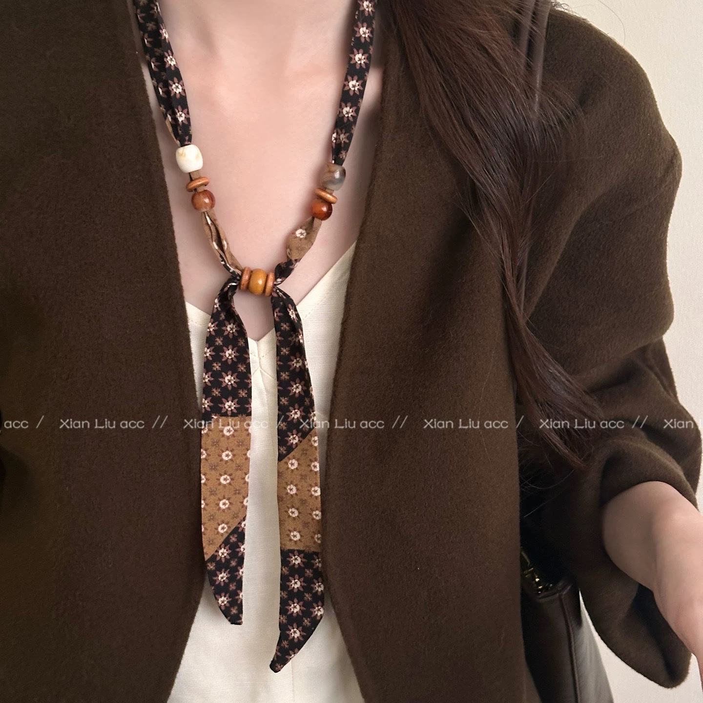 Retro cashew flower beaded silk scarf necklace for women, unique and niche design, adjustable sweater chain, atmosphere accessory, women's cold style silk scarf sweater chain, versatile necklace detail image 10