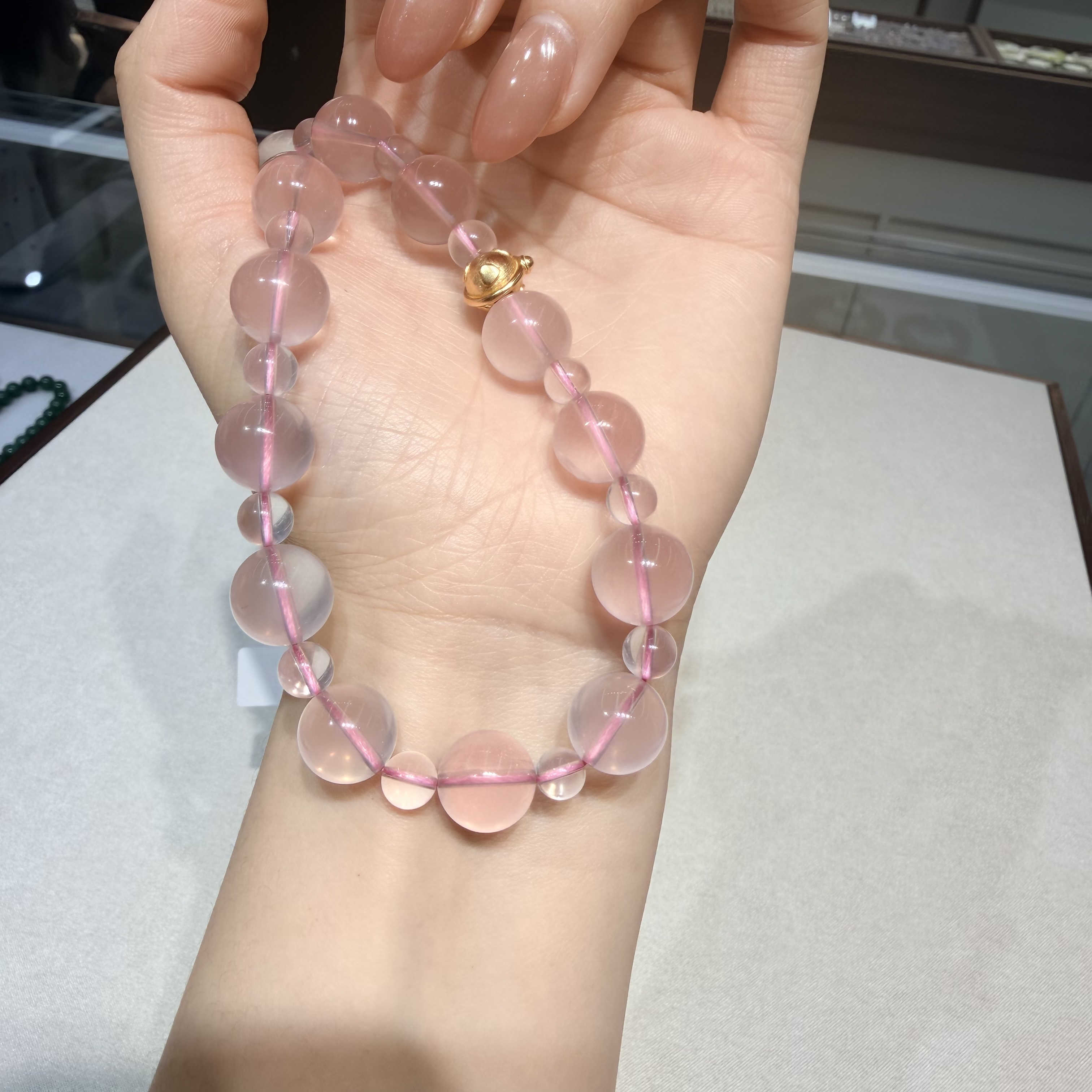 【一妃聚宝】天然星光莫桑粉晶圆珠项链女7-12mm搭配设计粉晶冰透灵动项链女产品图