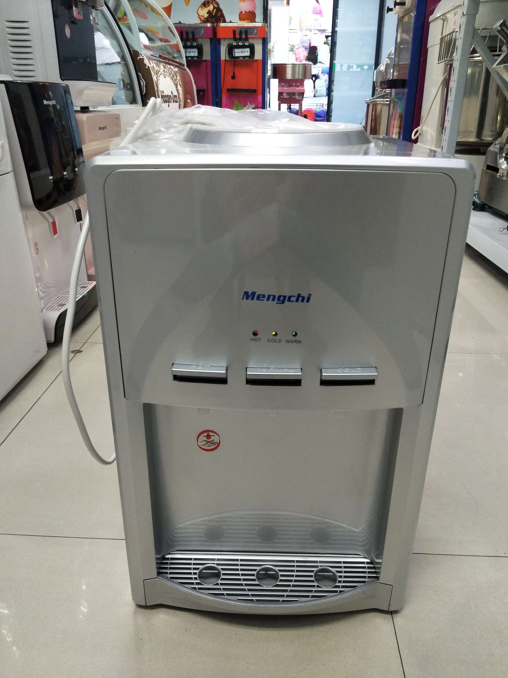 饮水机带压缩机饮水机