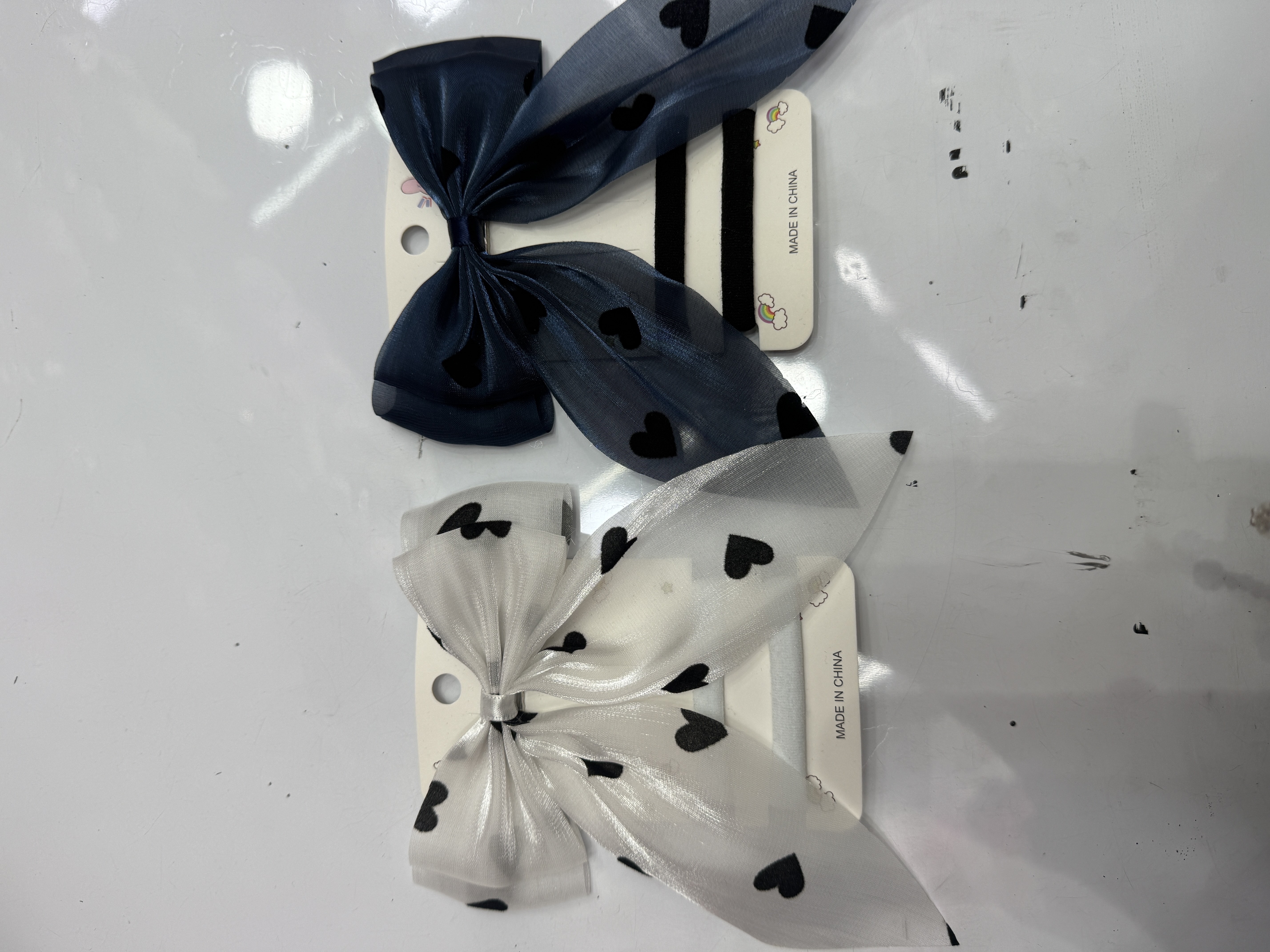 Pure handcrafted bow hair clips, sweet mesh ribbon spring clips, fresh back of the head ponytail top clip, super fairy-like hair clips, towel loops Application Scenario