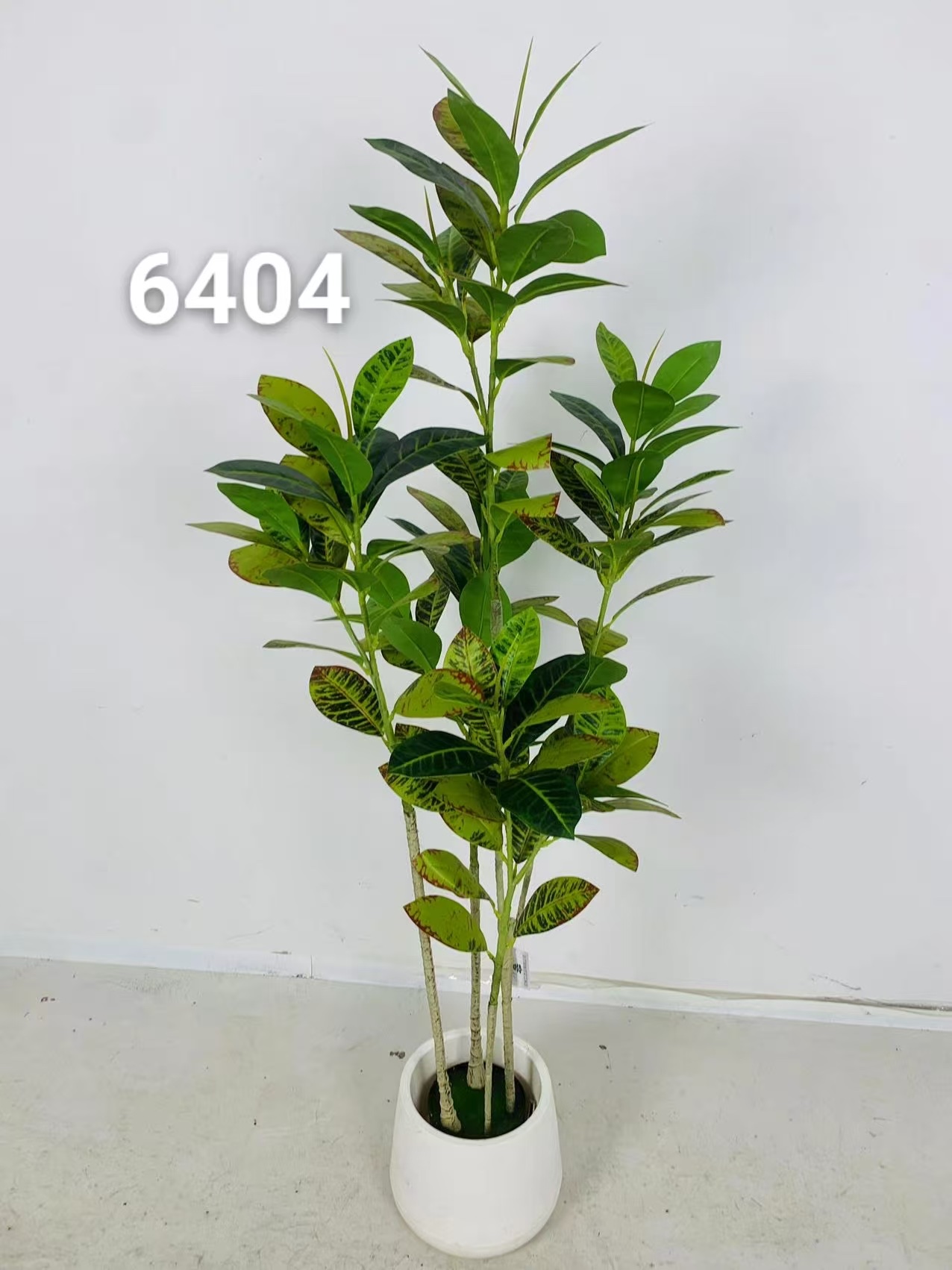 仿真工艺品植物迷你木真正低成本打造治愈系空间，热带雨林主题，可循环利用，减少资源消耗，酒店大堂，主题餐厅，商场门廊花箱，咖啡厅花箱，露营餐吧，写字楼隔断等空间.#假绿细节图