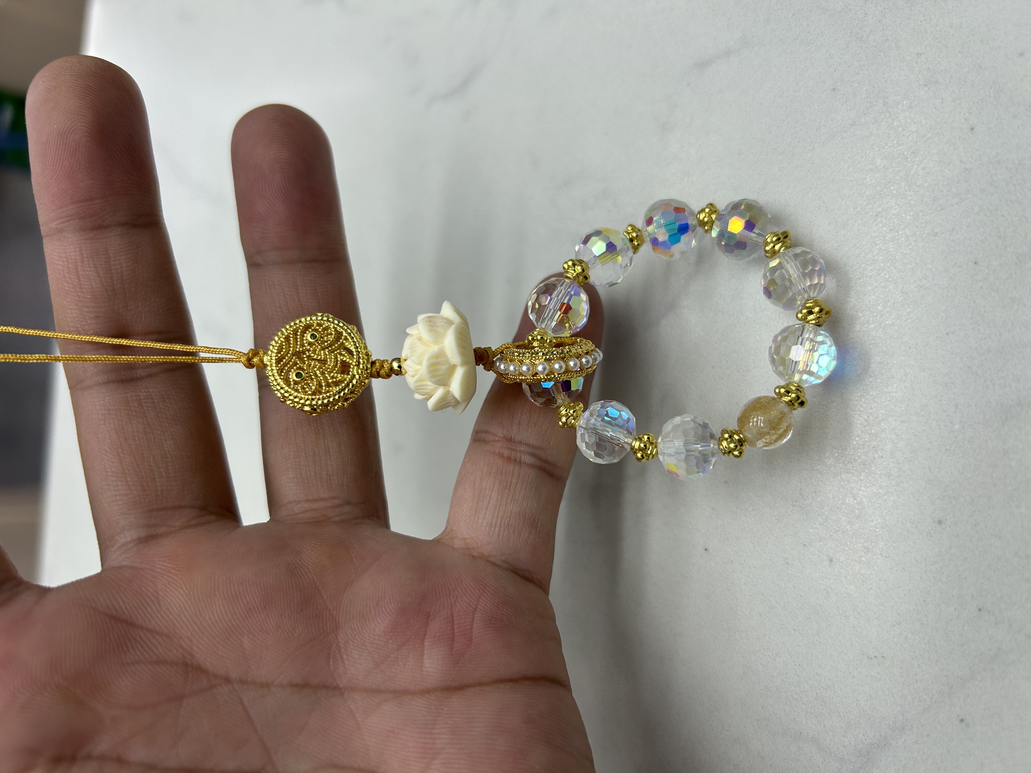 水晶挂件 杭州寺庙同款黄财财手机链平安包挂件爆闪水晶中式黄杨莲花饰品 