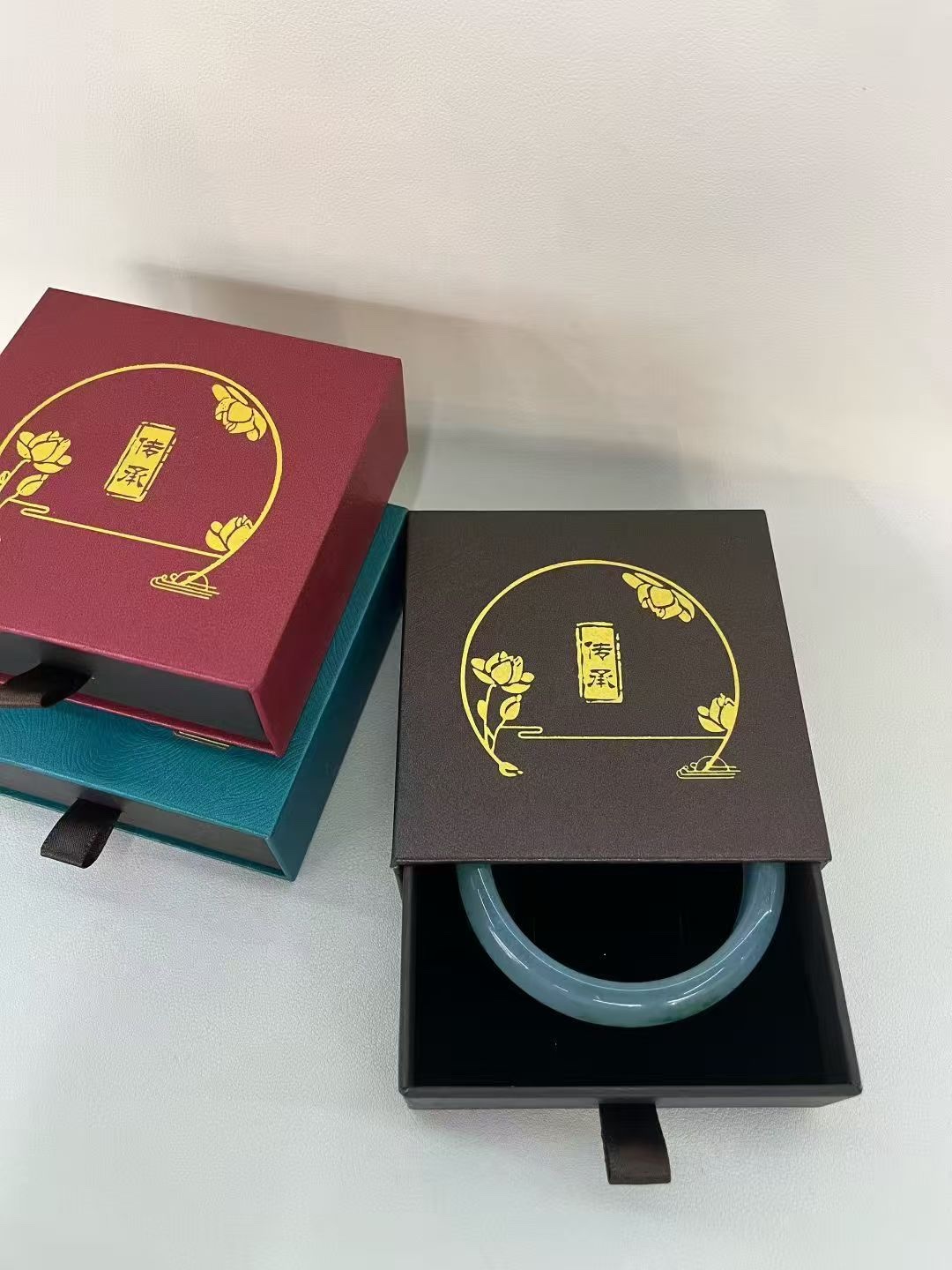 古风传承抽拉手镯戒指吊坠纸盒首饰包装盒悬浮盒绒布手镯盒欧美收纳珠宝盒古风手链包装盒产品图