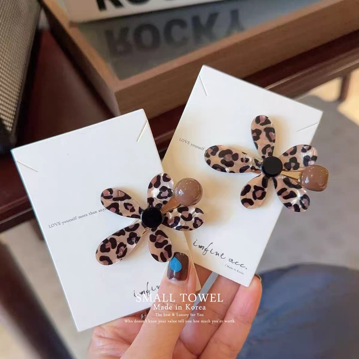 Imported high-end retro coffee-colored leopard print flower side clips, bangs, hair clips, hair accessories, children's hair clips, and duck bill clips from Dongdaemun, South Korea details Picture