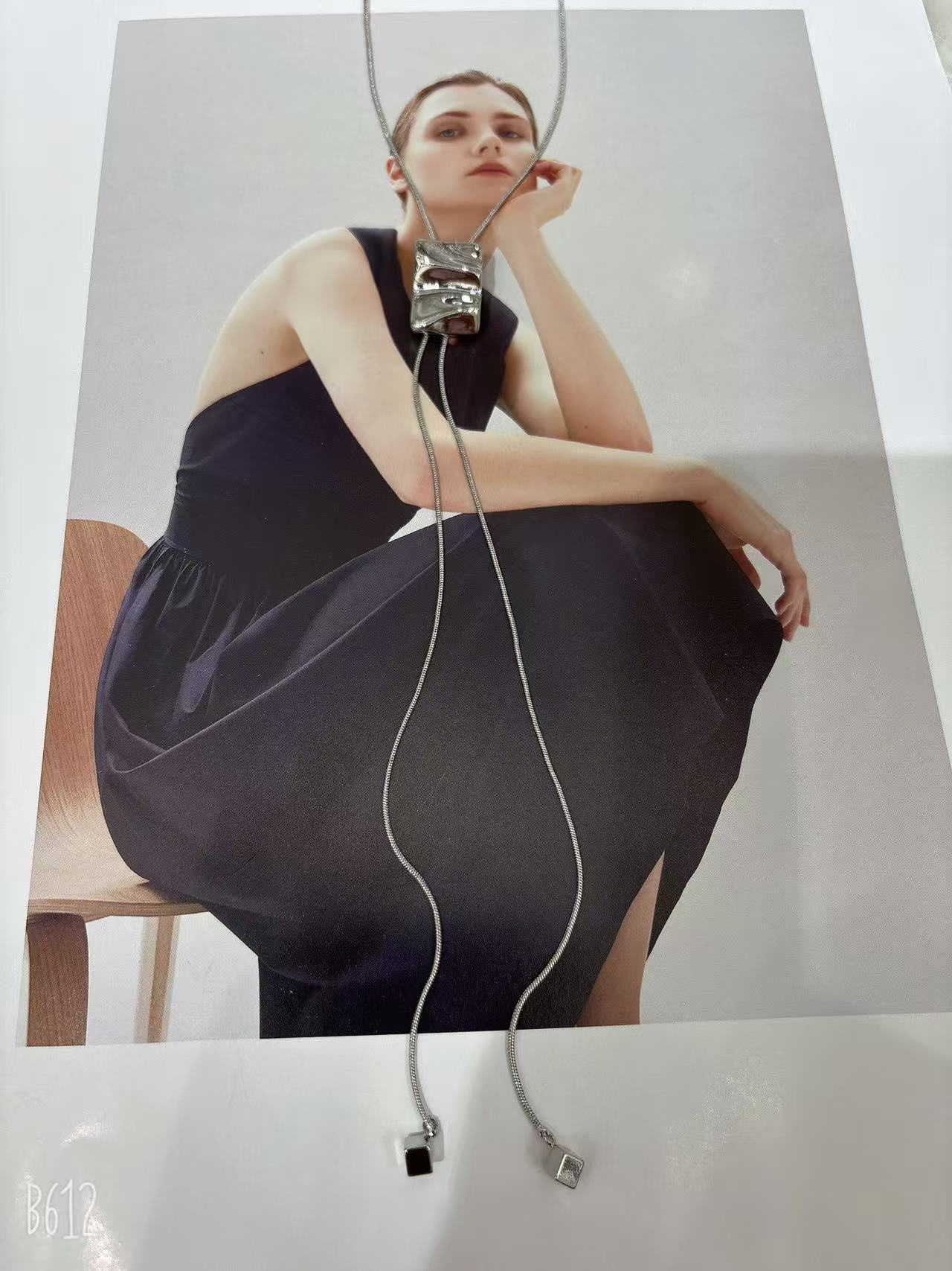 不锈钢项链女时尚简约百搭首饰饰品情侣款长款潮流