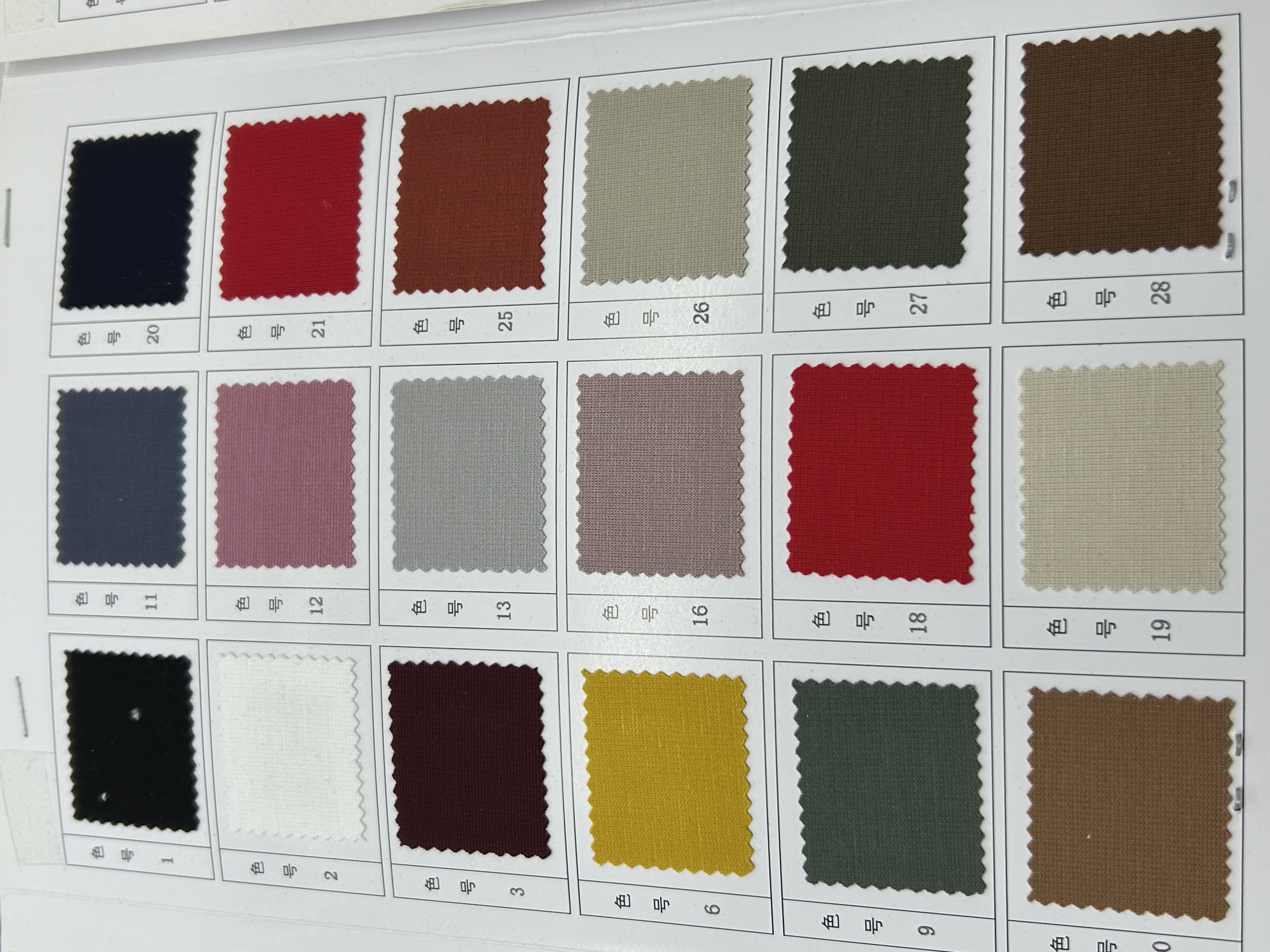 编号：Q1013-A
品名：50S天丝罗马 details Picture