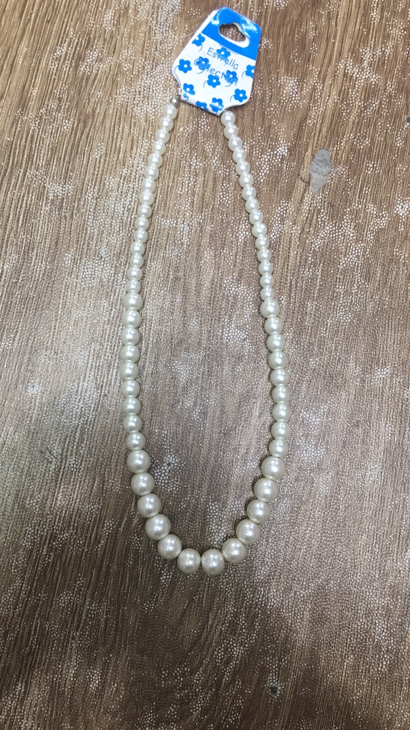 A long, simple pearl necklace for women, a pet pendant for men, and fashionable and trendy accessories for the 12 Chinese zodiac signs thumbnail