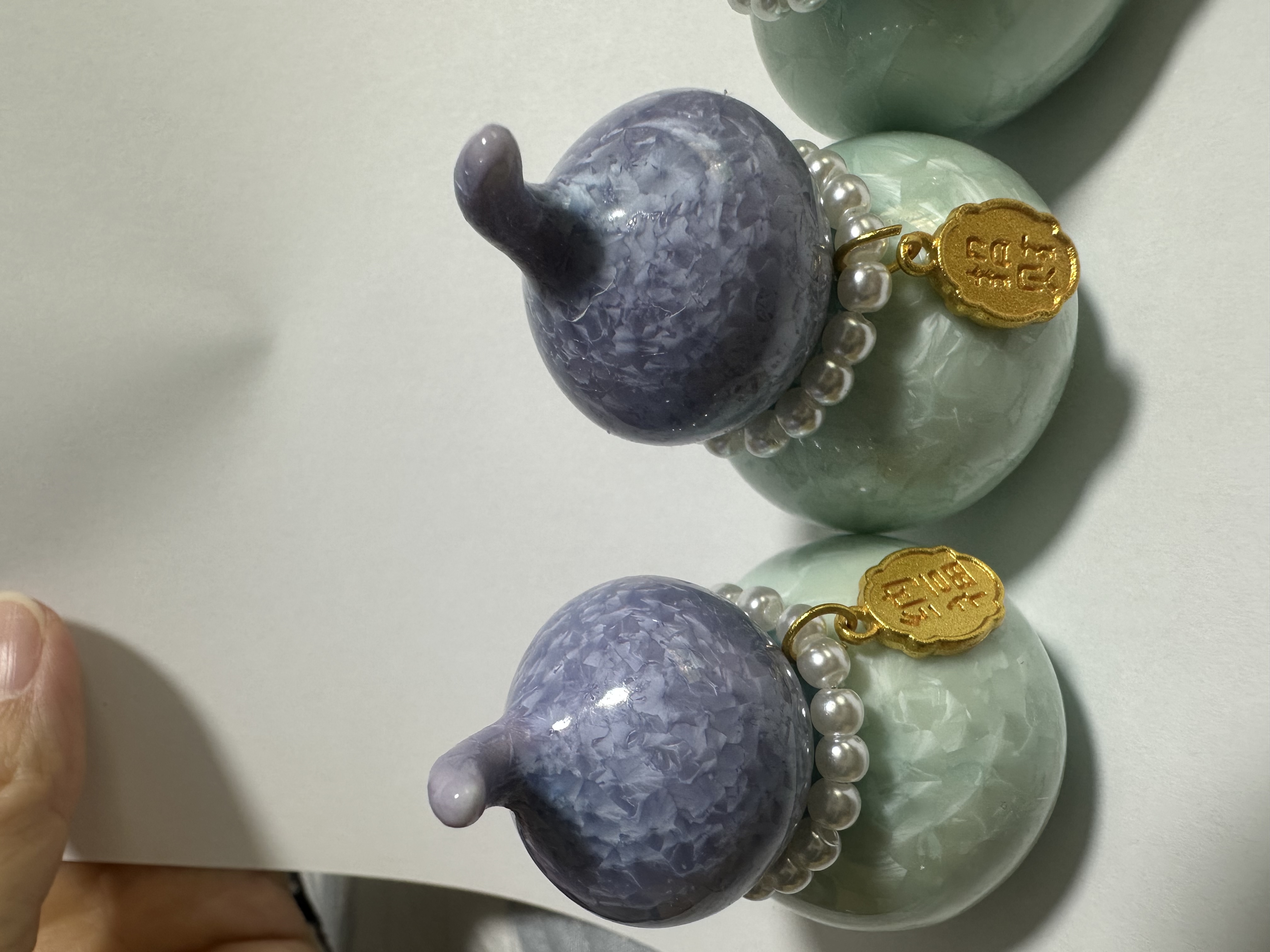 Ceramic gourd ornaments and gourd accessories bring both good fortune and prosperity Specification image