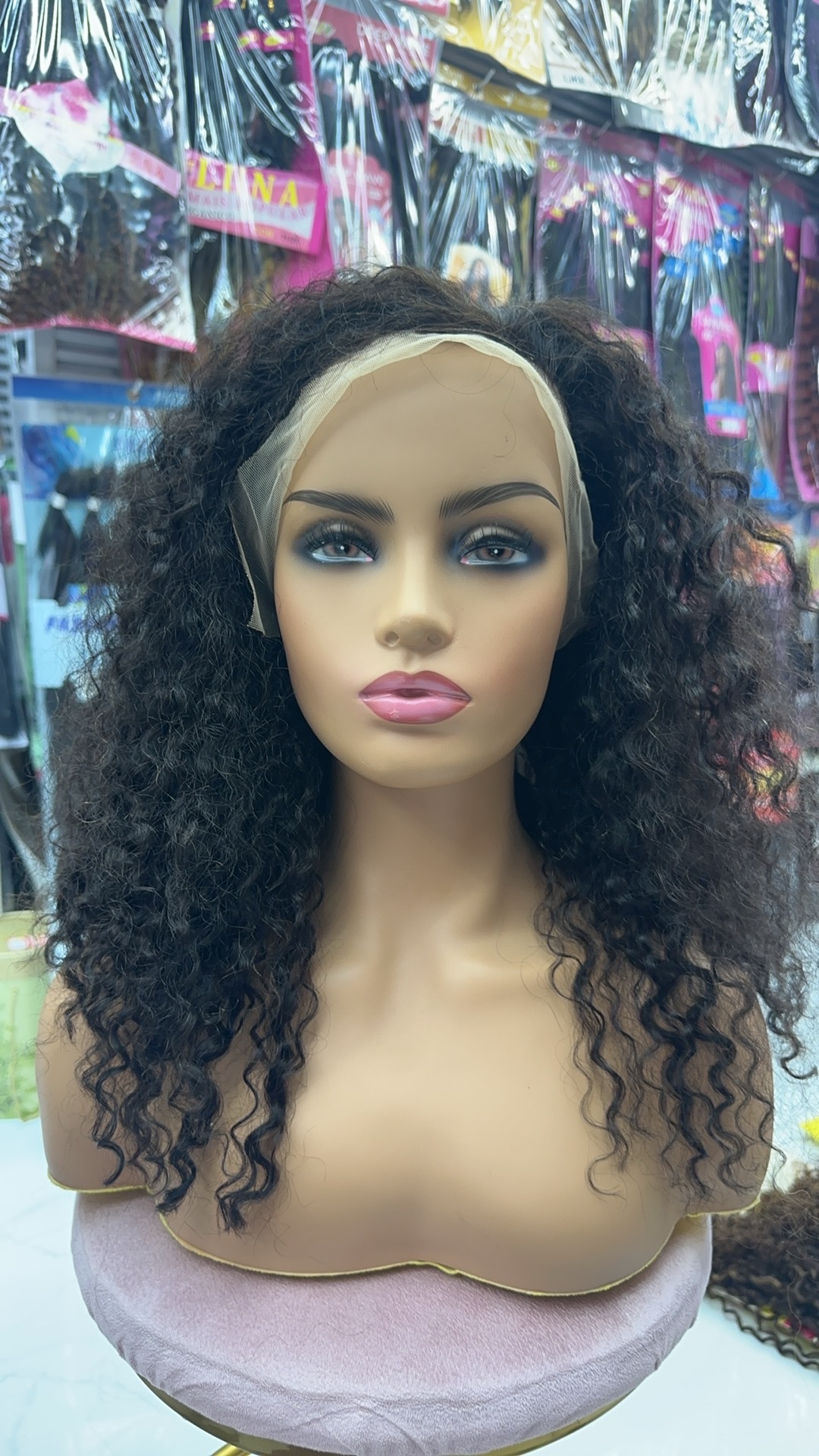 Wig, curly hair detail image 2