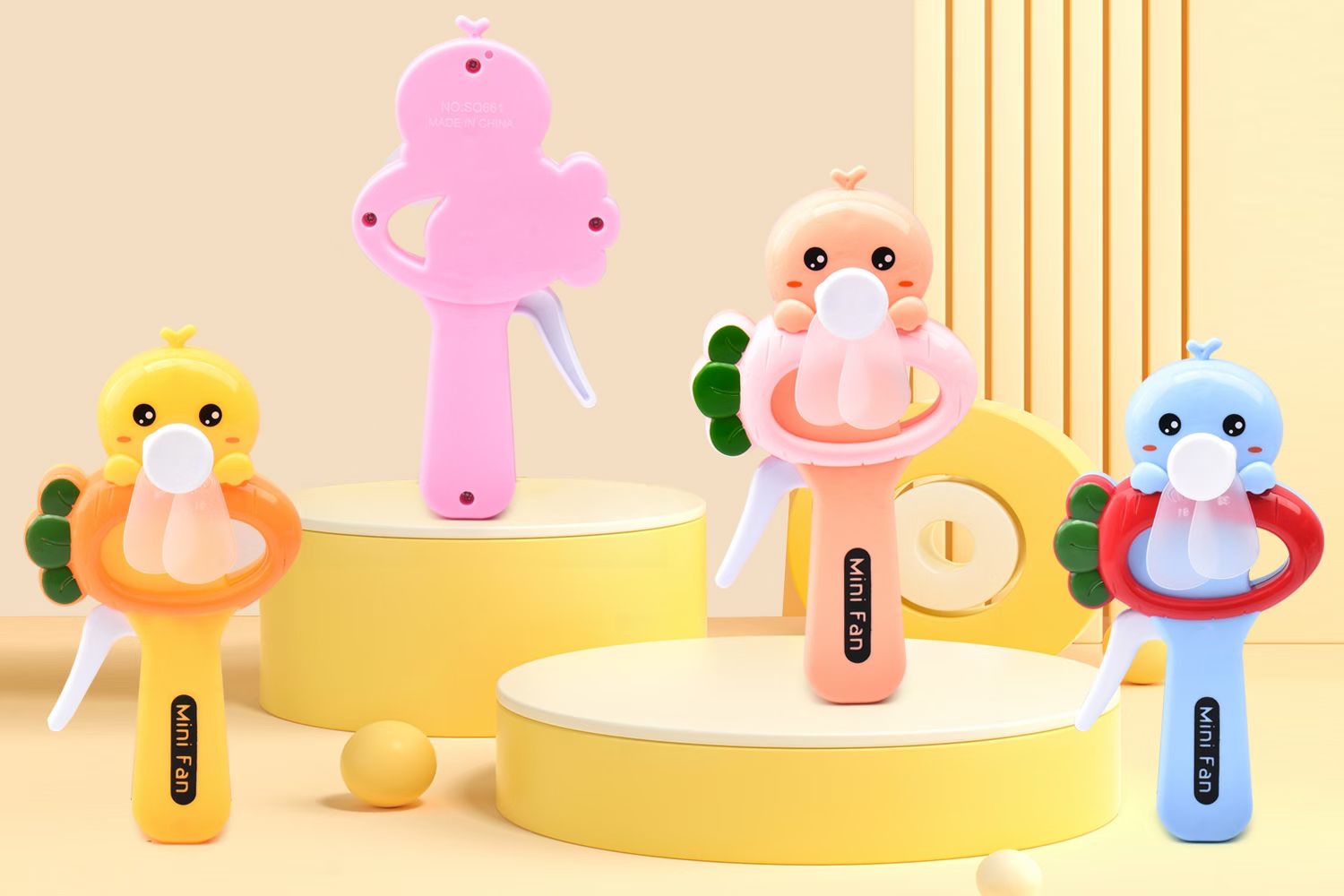 The 2025 new model of Radish Duck hand-pressing Mini Fan, mini hand-pressing mini fan, single-head hand-pressing mini fan Application Scenario