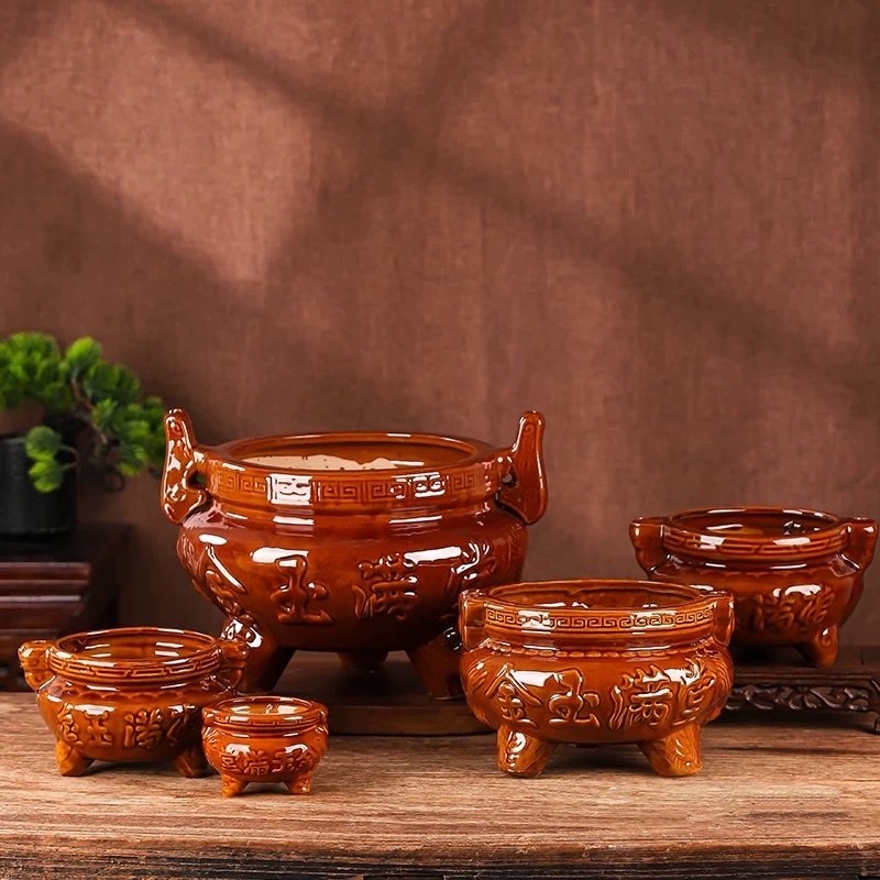 Ceramic small incense burner for home use, offering incense to Buddha, Guanyin, God of Wealth incense burner company, burning incense burner for home use, ceramic three-legged incense burner, indoor aroma diffuser bowl, outdoor small incense burner, incense holder, bronze color, double-ear three-legged large incense burner detail image 11