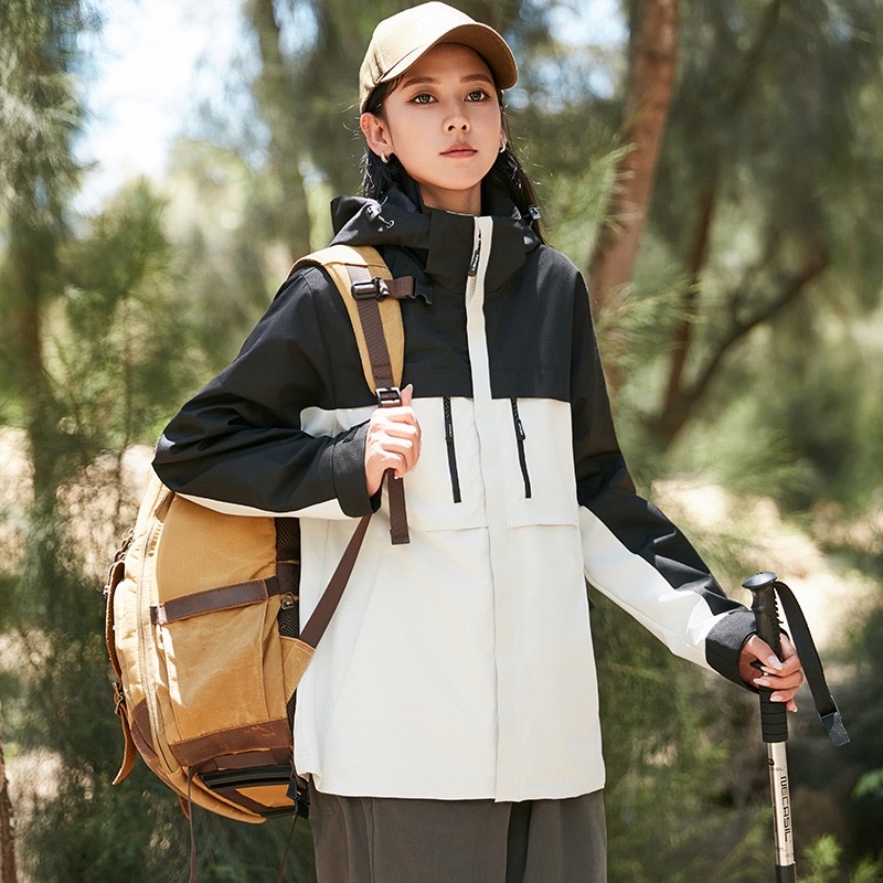 Outdoor three-in-one down jacket, men's hooded soft shell windproof and waterproof multi-functional mountaineering suit, sports jacket, down jacket, men's hooded down jacket, outdoor detail image 2
