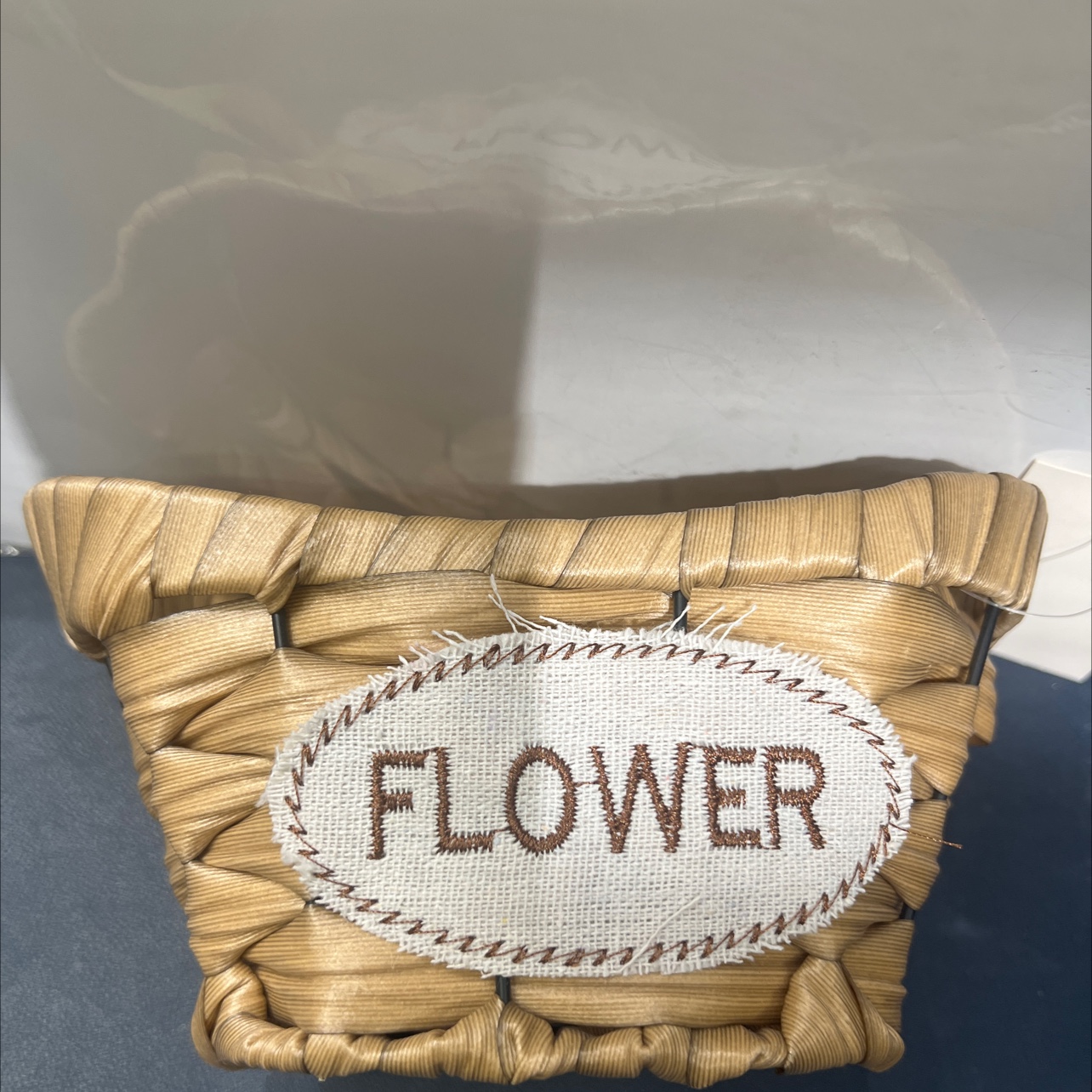 仿真花配件2025菊花花环编织工艺礼品花篮海胆壳装饰品编织工艺礼品花篮细节图