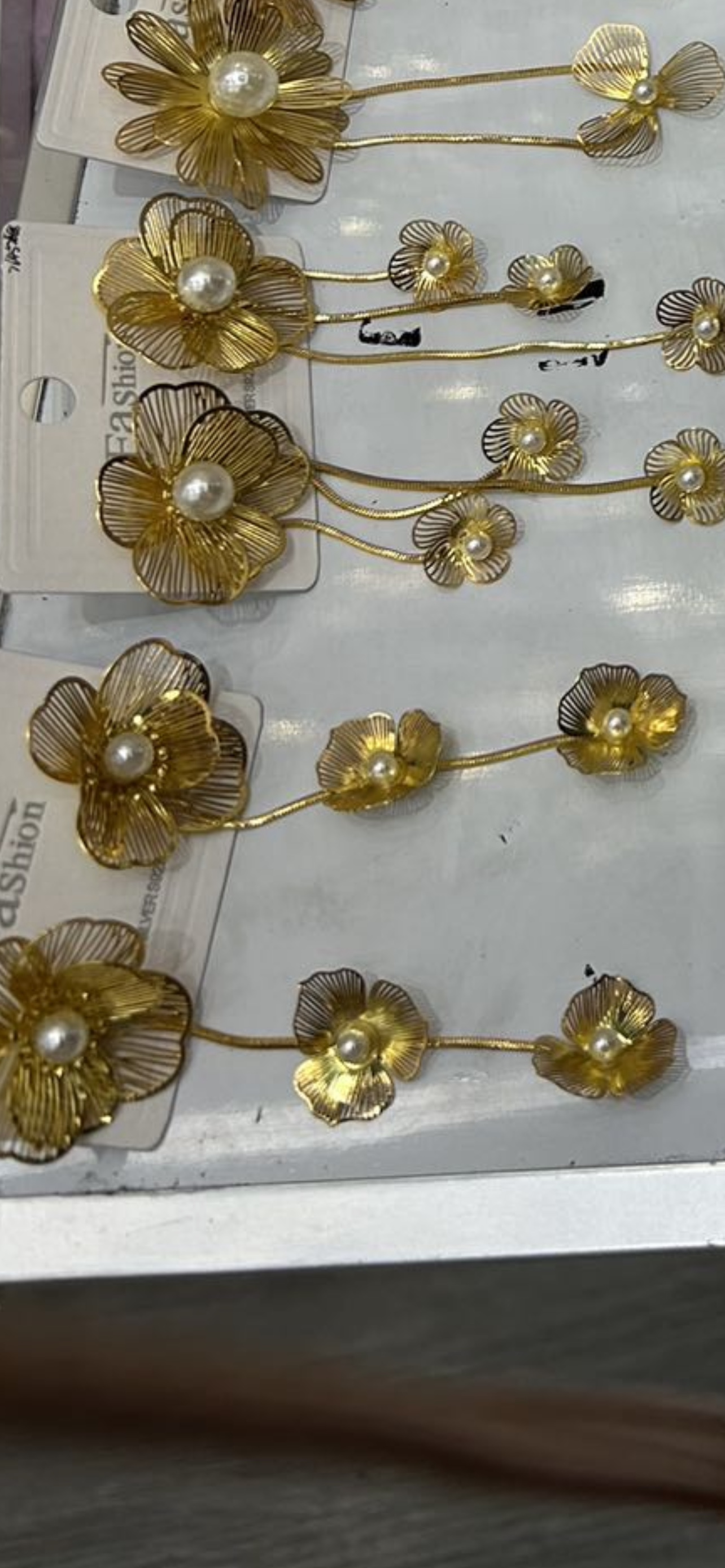 源头工厂：不锈钢耳环，手链，项链等饰品！耳环图