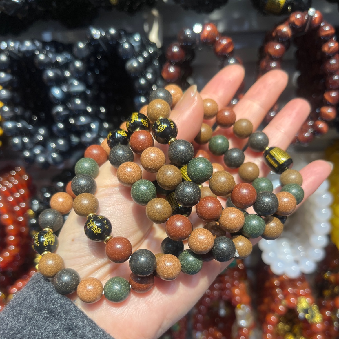 He Xiang Bead, He Xiang bracelet, cultural and artistic bracelet details Picture