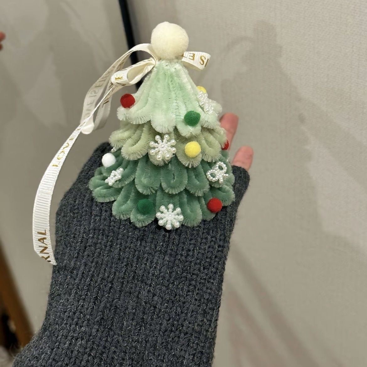 Christmas tree pendant material package, Christmas wreath twisty stick, DIY snowflake apple cart pendant bag decoration details Picture