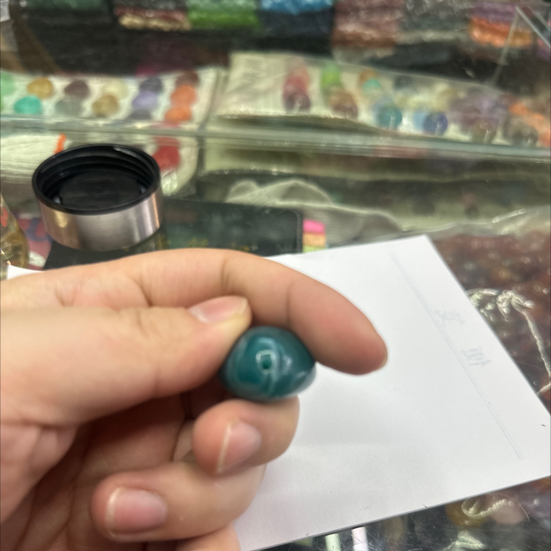 25×28mm acrylic beads, heart-shaped, with green holes Item Picture