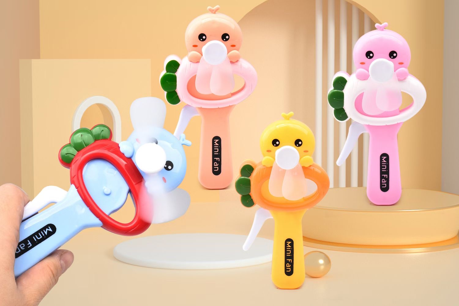 The 2025 new model of Radish Duck hand-pressing Mini Fan, mini hand-pressing mini fan, single-head hand-pressing mini fan details Picture