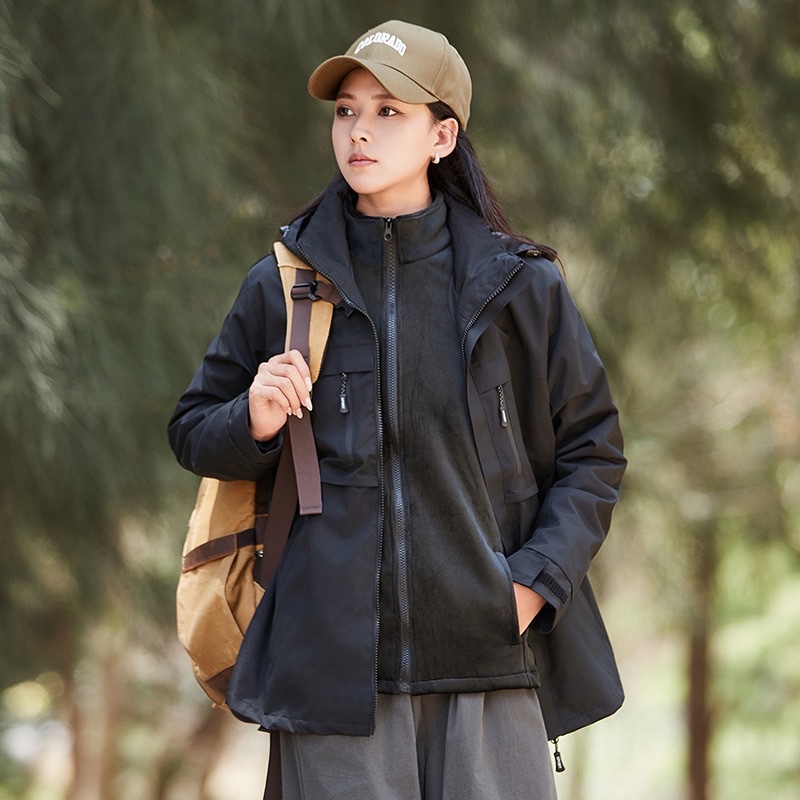 Outdoor three-in-one down jacket, men's hooded soft shell windproof and waterproof multi-functional mountaineering suit, sports jacket, down jacket, men's hooded down jacket, outdoor Specification image