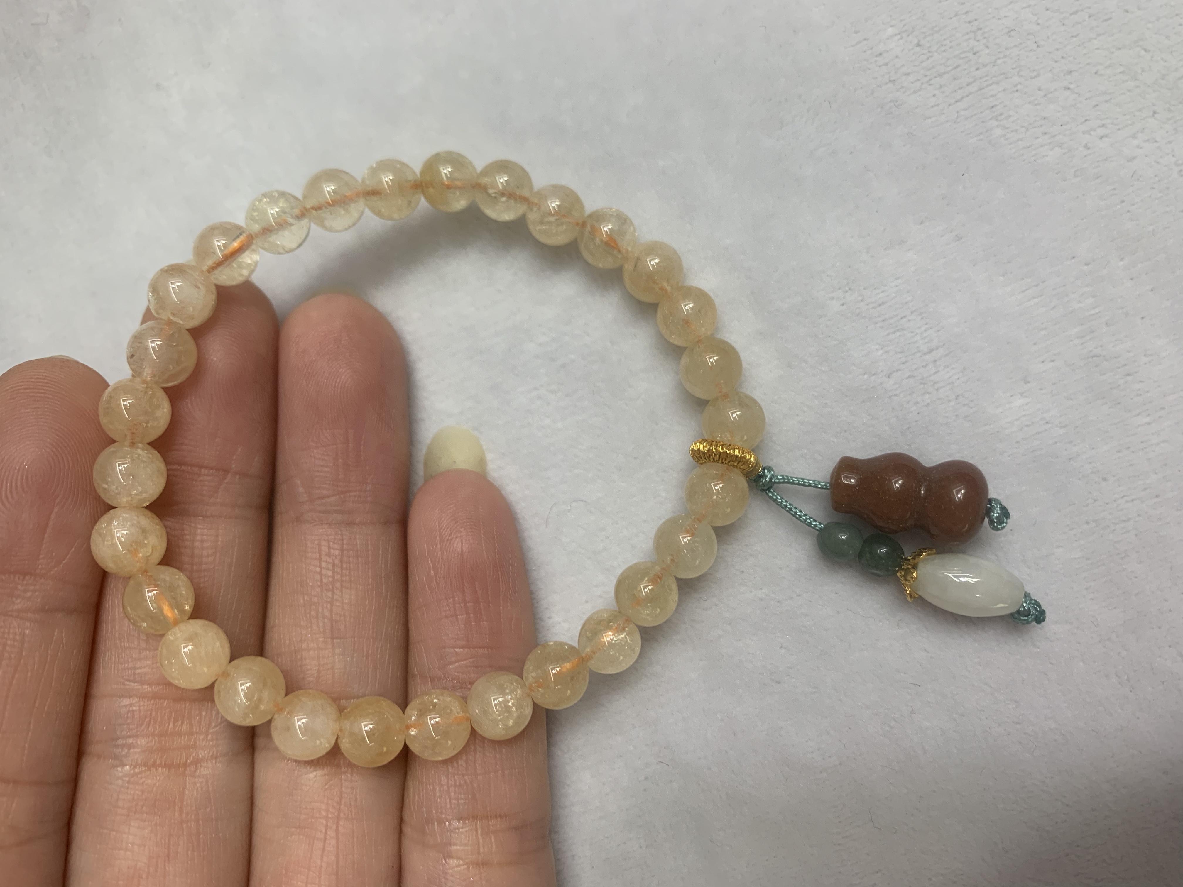 Crystal bracelet, fashionable jewelry accessory, women's style, simple and elegant, versatile and trendy jewelry gift details Picture