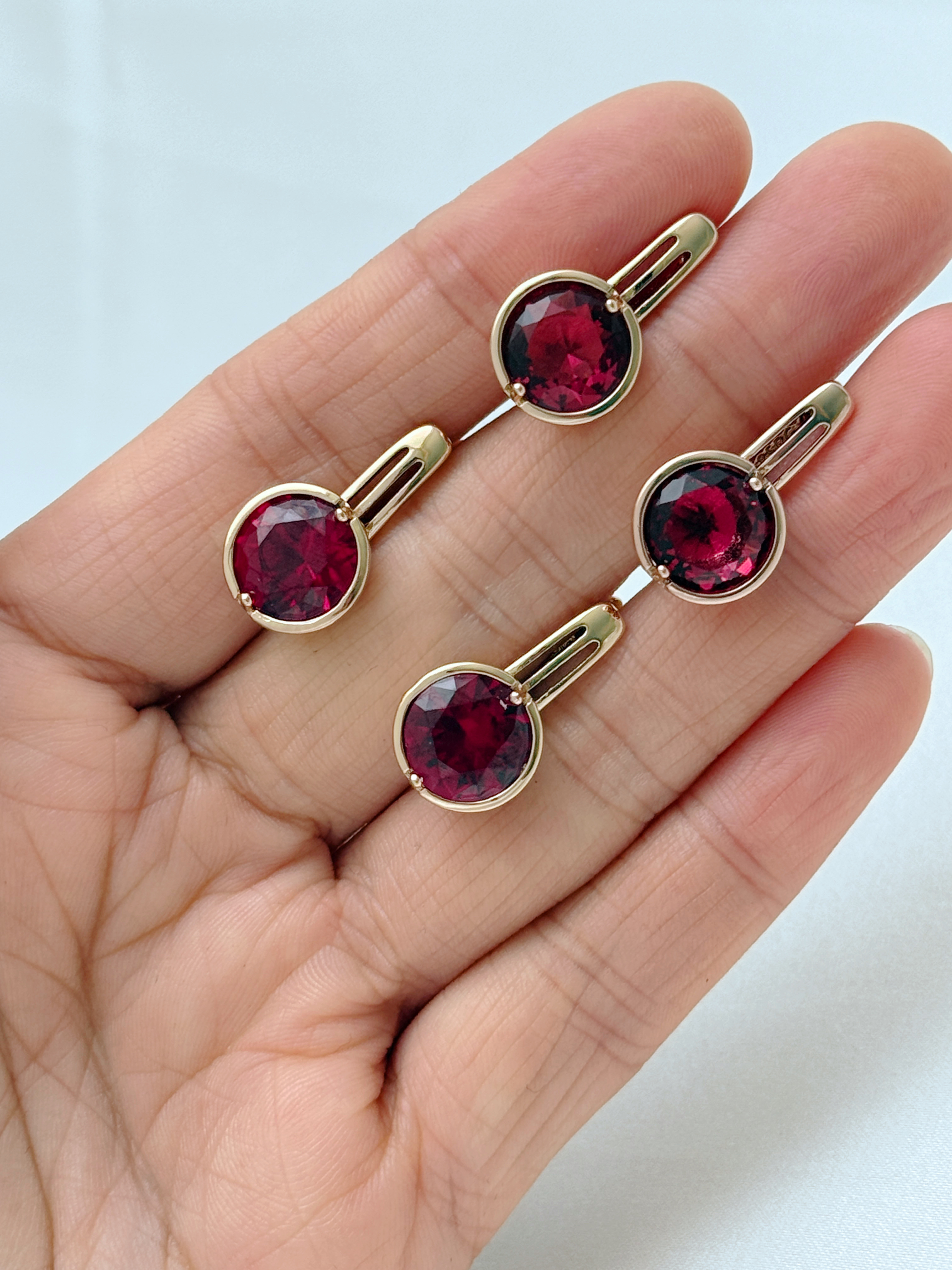 Gulkina Zircon jewelry, multi-color Sudan stone color earrings, retro light luxury European and American fashion micro-inlaid accessories wholesale details Picture