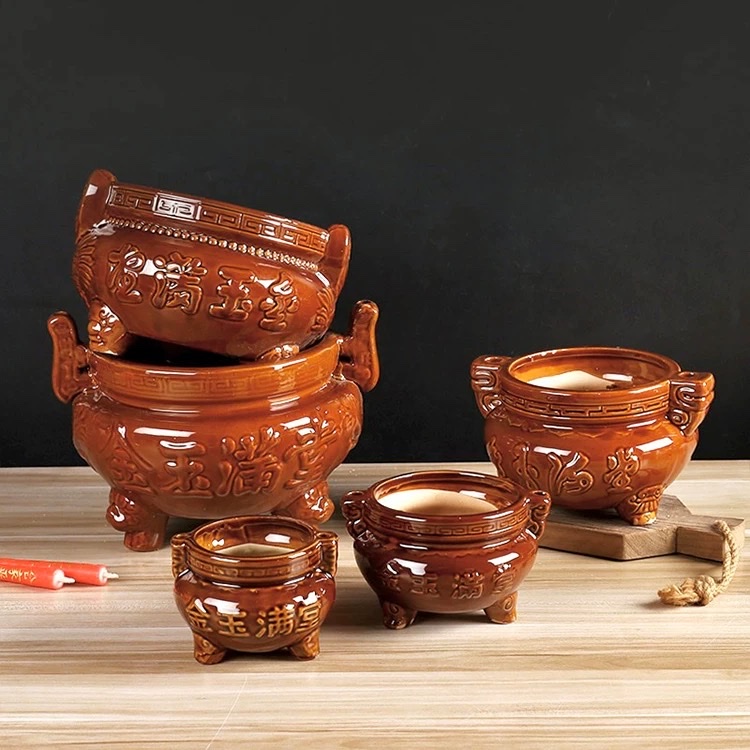Ceramic small incense burner for home use, offering incense to Buddha, Guanyin, God of Wealth incense burner company, burning incense burner for home use, ceramic three-legged incense burner, indoor aroma diffuser bowl, outdoor small incense burner, incense holder, bronze color, double-ear three-legged large incense burner Item Picture