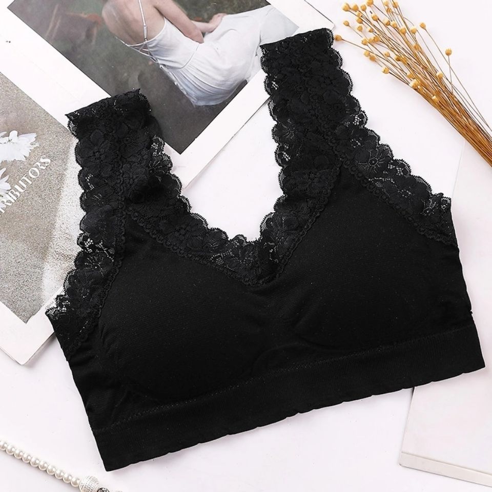 The queen of Lace for women's plus-size bras Item Picture