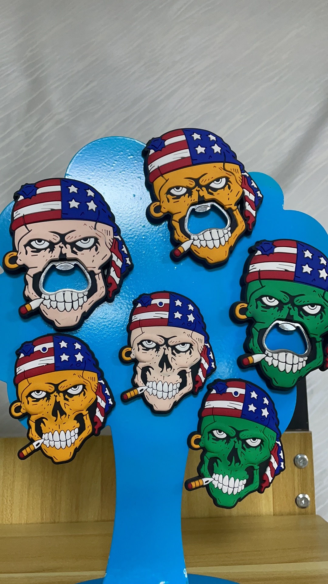 Soft silicone bottle opener detail image 2