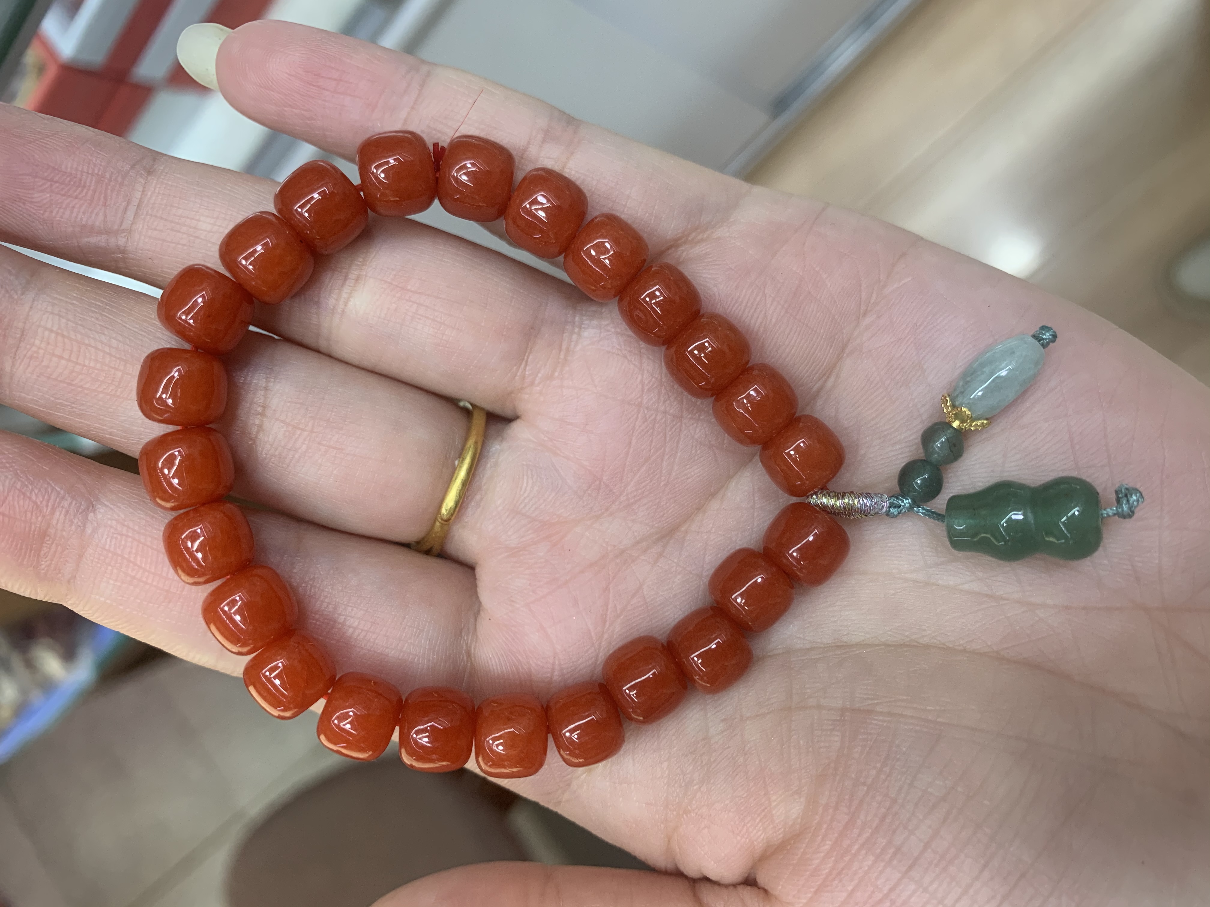 Agate bracelet, a fashionable jewelry accessory, a simple and elegant women's design, a versatile accessory, a gift bracelet Specification image