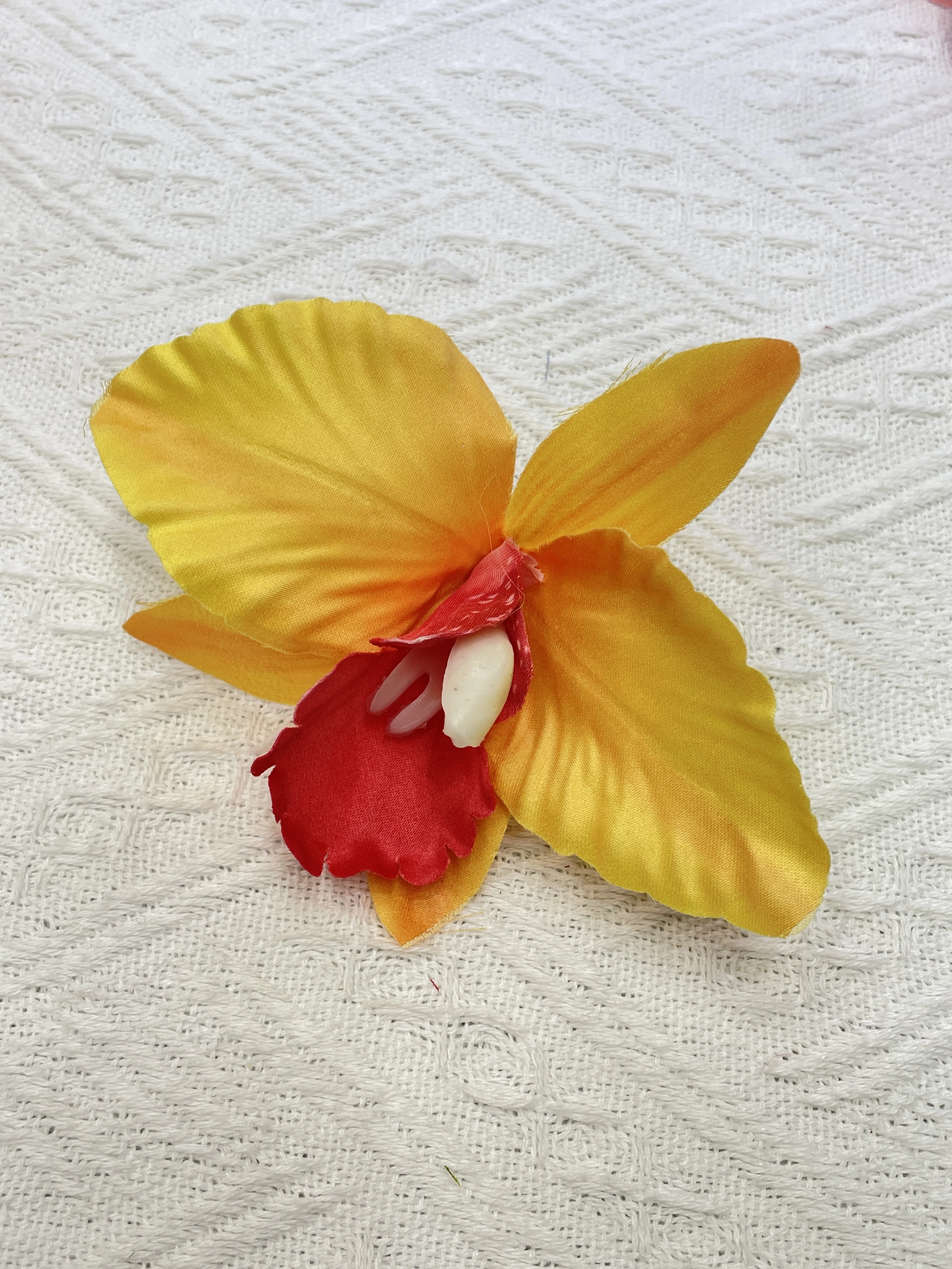 Wholesale of popular artificial flowers, fake flowers, cattelan hair flowers, hat flowers, shoe flowers and artificial flowers detail image 5