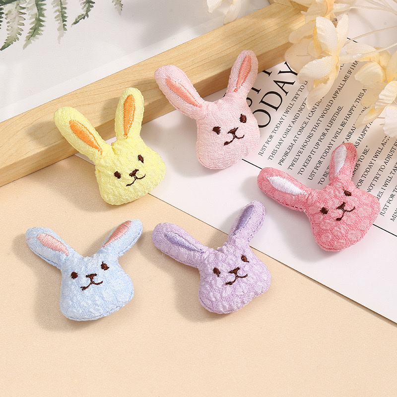 
饰品卡通泡泡布绣脸兔头儿童服饰辅料胸针发夹发卡配件布艺辅料批发