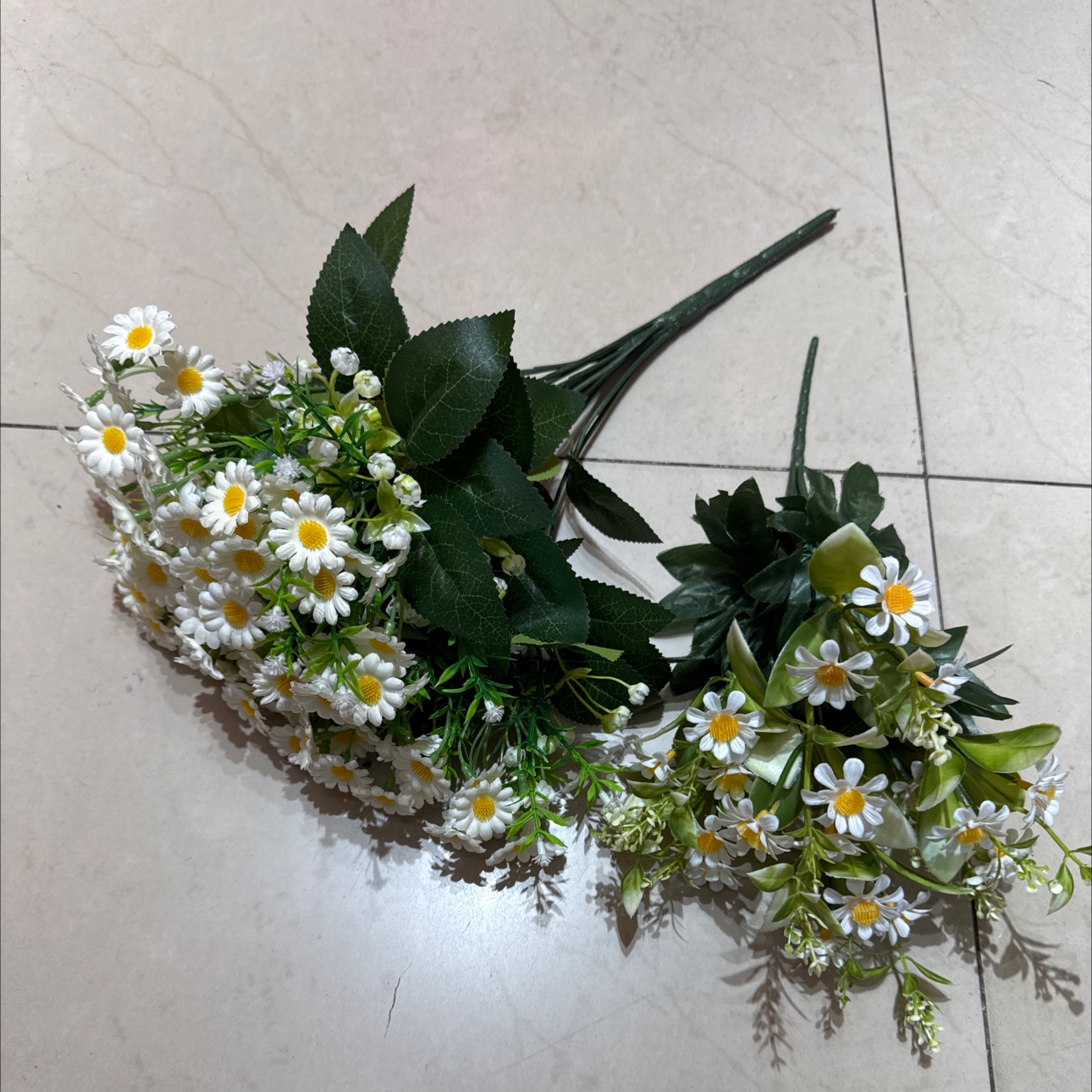 18头小白菊仿真花河北春天花园要掃墓用的塑膠花仿真花硅胶人造花细节图