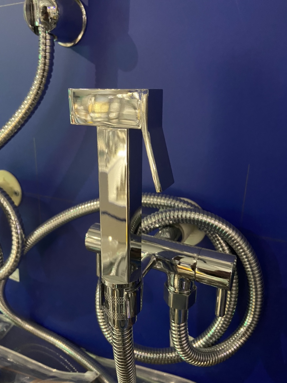 角阀妇洗器套装1            