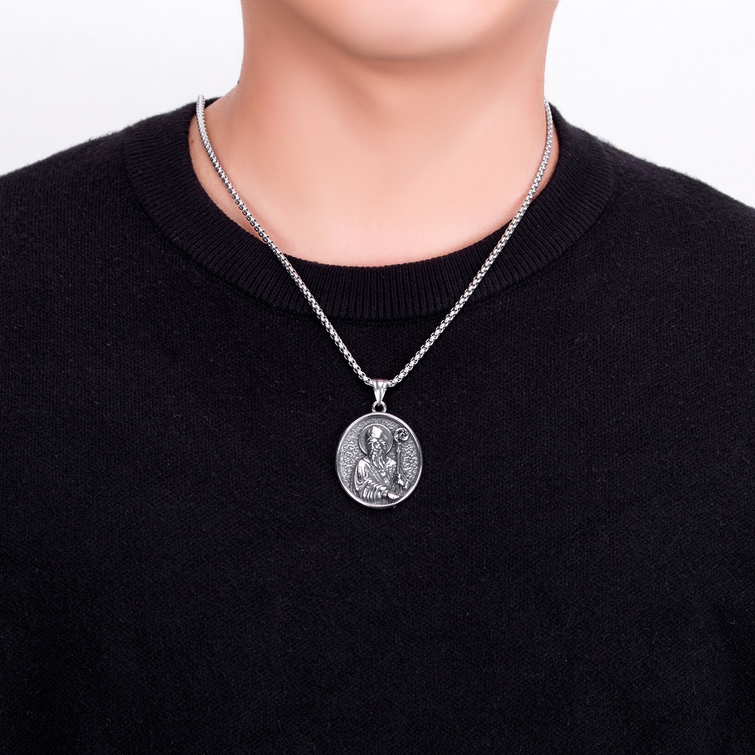 Amazon AliExpress titanium steel export, European and American Jesus and Virgin Mary pendant, men's stainless steel necklace wholesale, stainless steel necklace detail image 4