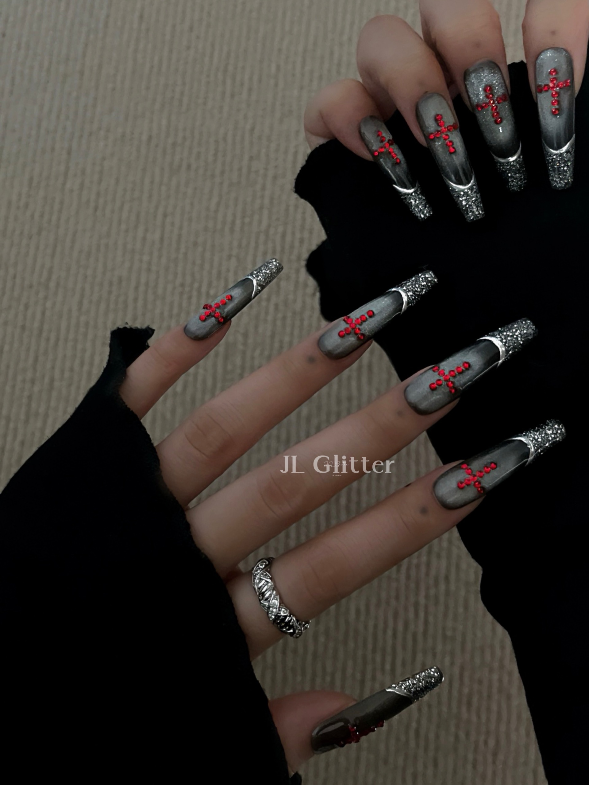 JL Glitter long handcrafted wearable armor Cross Cool Nail art unlock Dark and spicy French wearable armor detail image 3