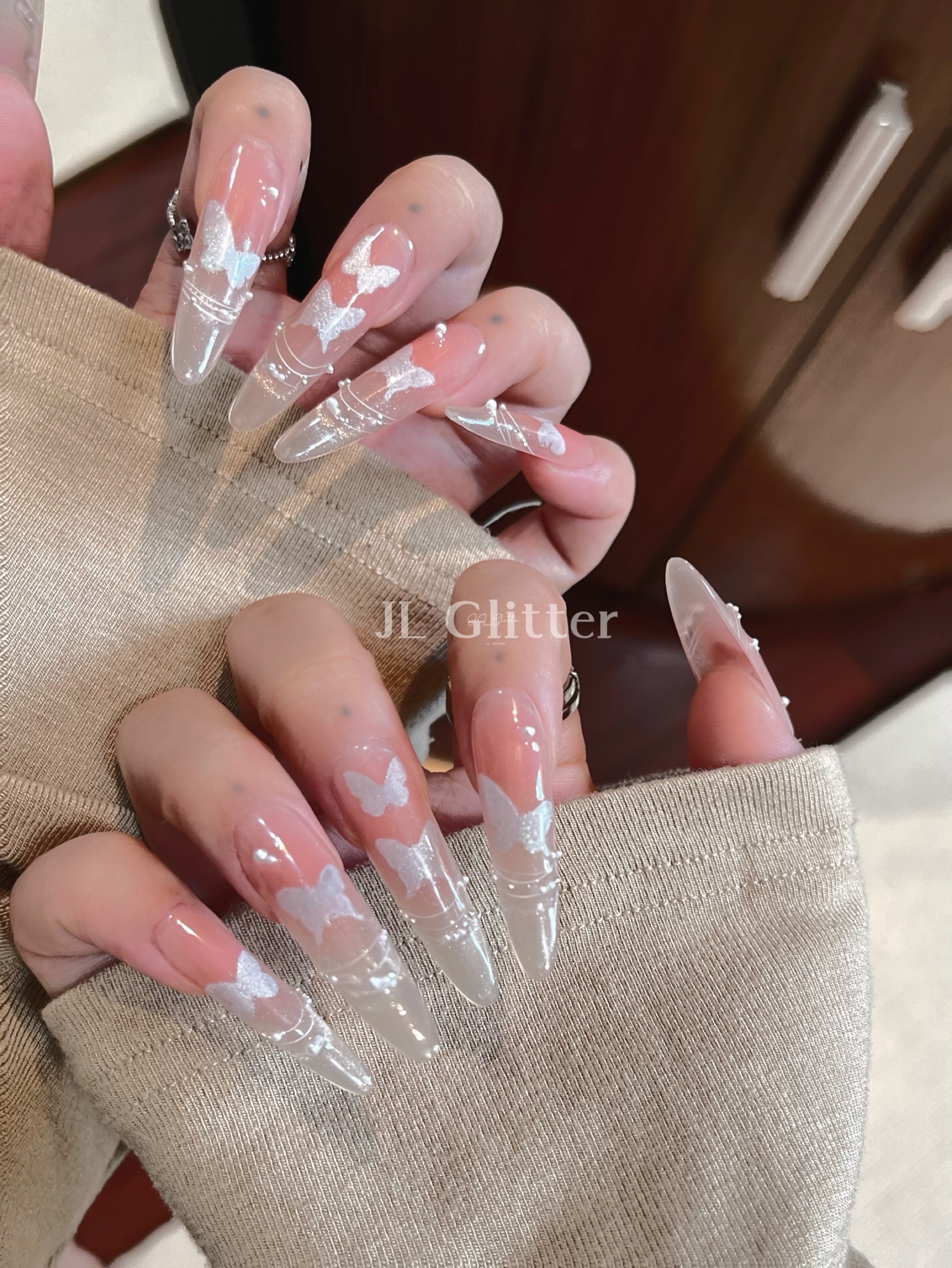 JL Glitter Ethereal handcrafted Wearable Nail, Butterfly ins Whitening nail art, versatile and sweet wearable nail