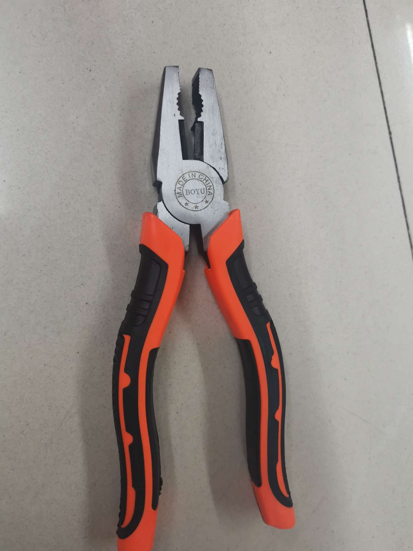 钢丝钳省力手动工具老虎钳