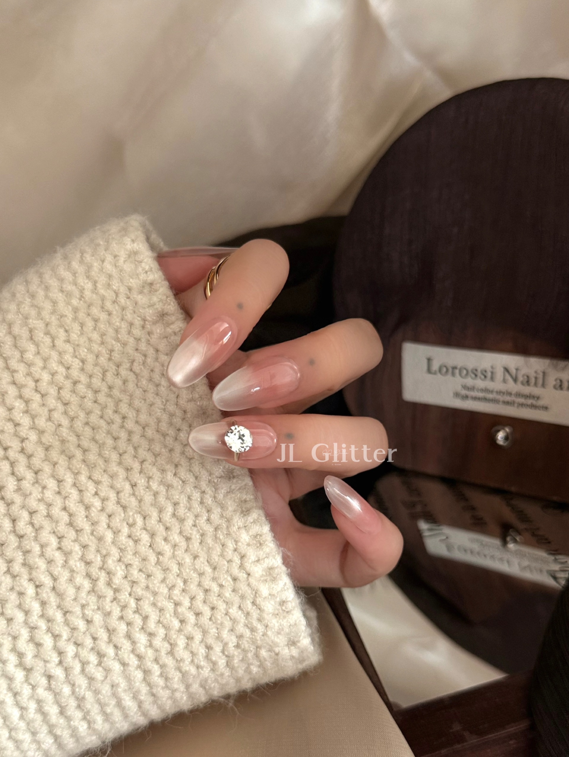 JL Glitter delicado puro handwearing uñas temperamento explosivo brillo ojo de gato manicura suave avanzada gran diamante wearing uñas