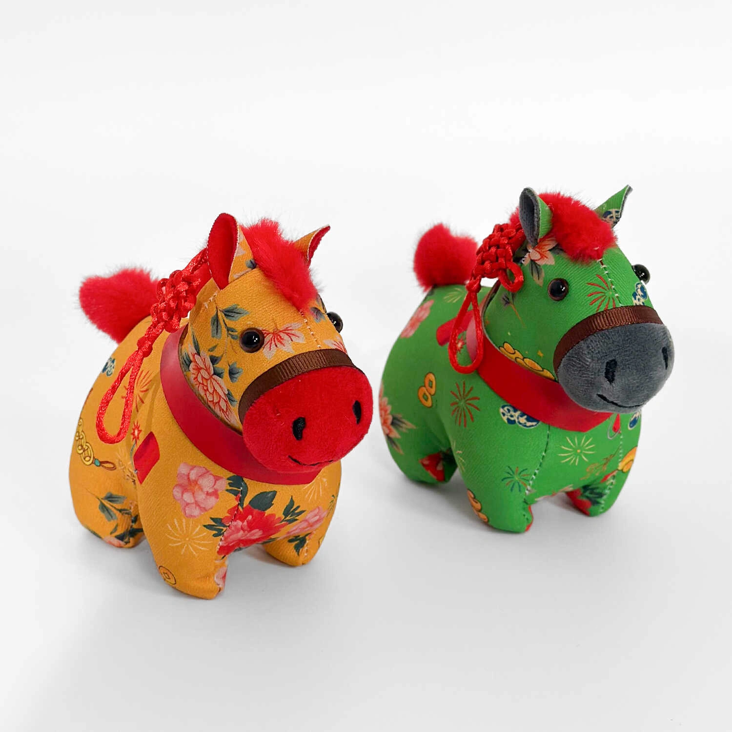 Year of the Horse pendant: Flowers bloom and prosperity, Year of the Horse keychain, plush toy pendant, cute New Year pendant, zodiac pendant, fun pendant gift, New Year gift detail image 3