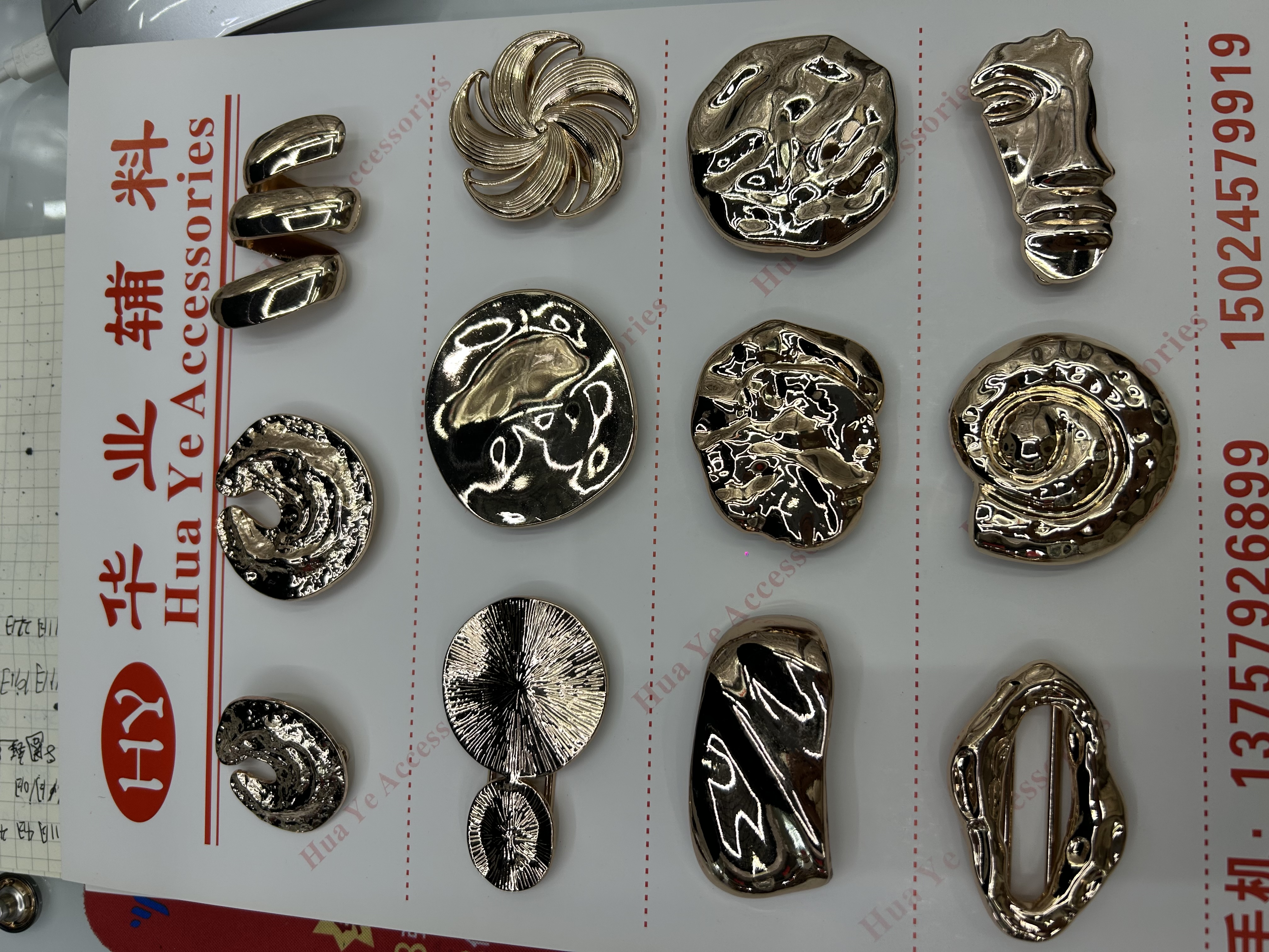 欧美流行丝巾扣腰扣