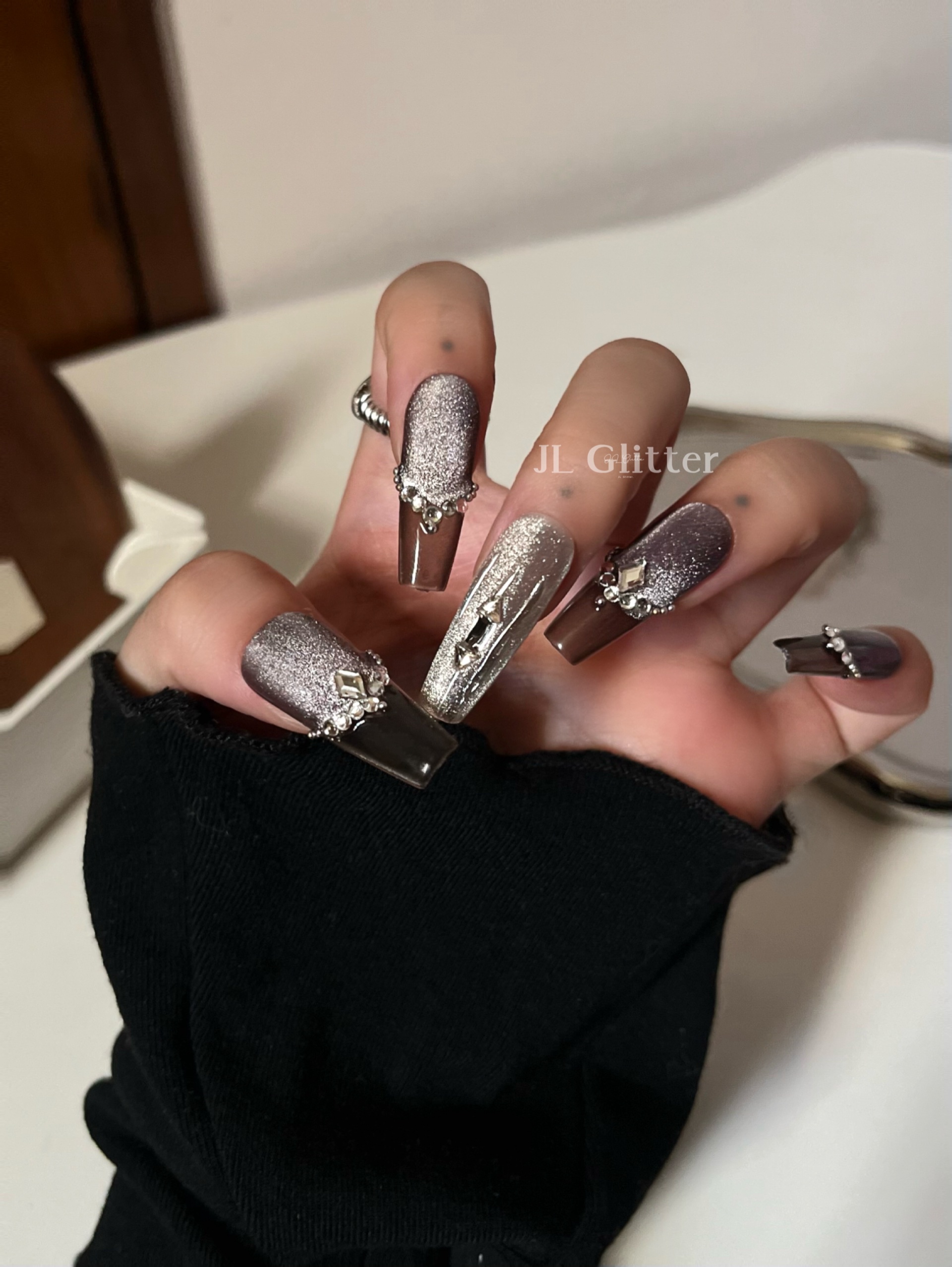JL Glitter Dark style pure handcrafted wearable armor, metal punk style nail art, dazzling and high-end atmosphere wearable armor Specification image